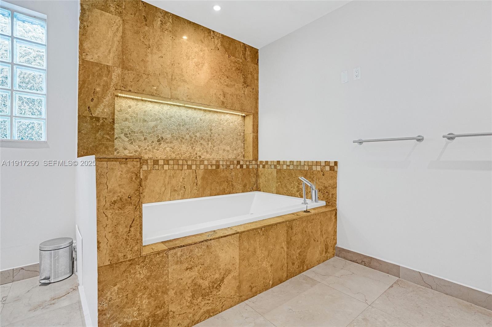 3443 NE 166th St North Miami Beach, FL 33160