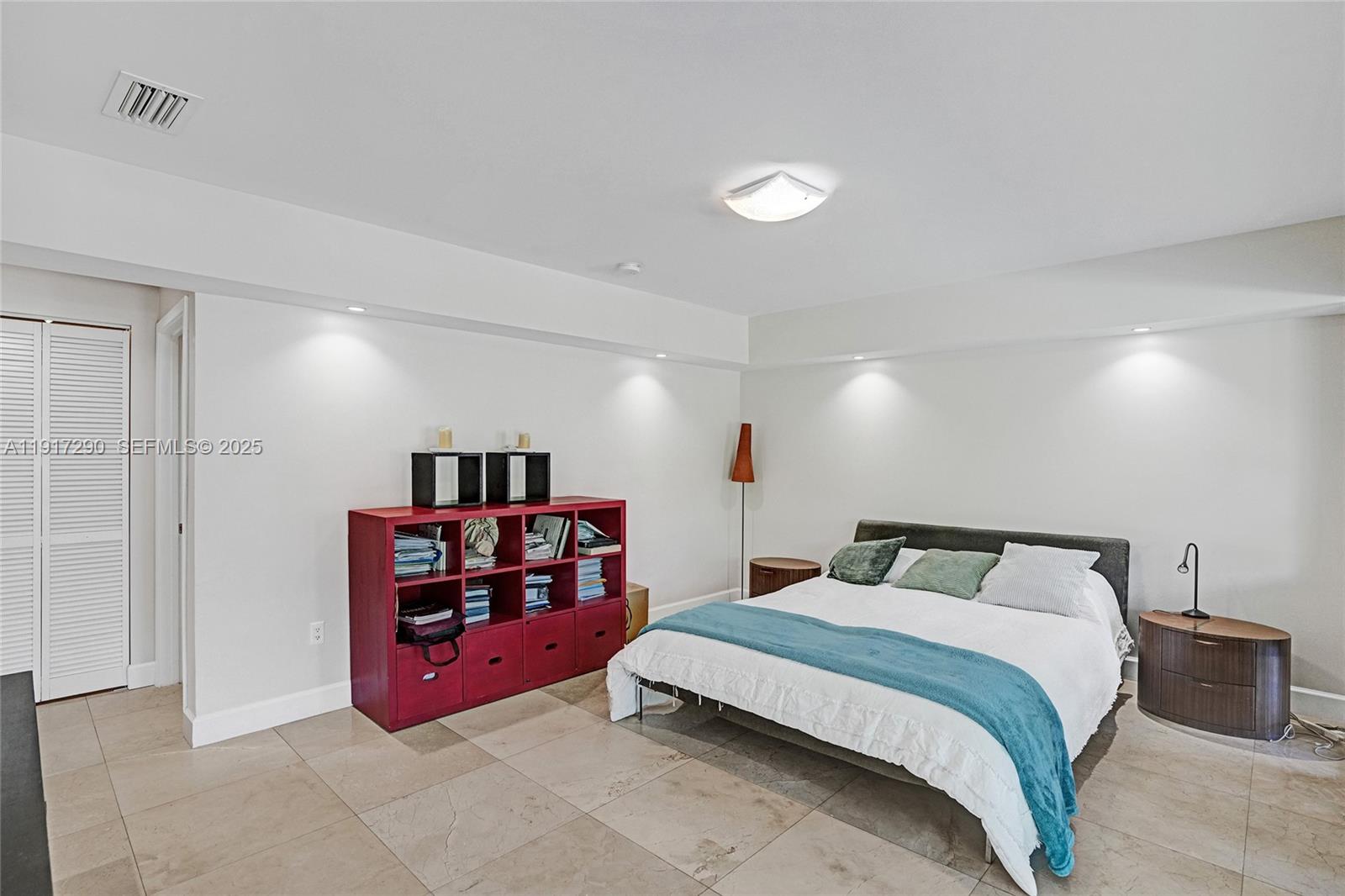 3443 NE 166th St North Miami Beach, FL 33160