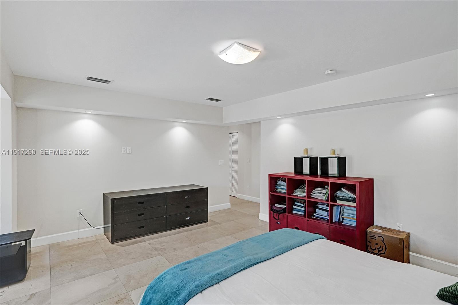 3443 NE 166th St North Miami Beach, FL 33160