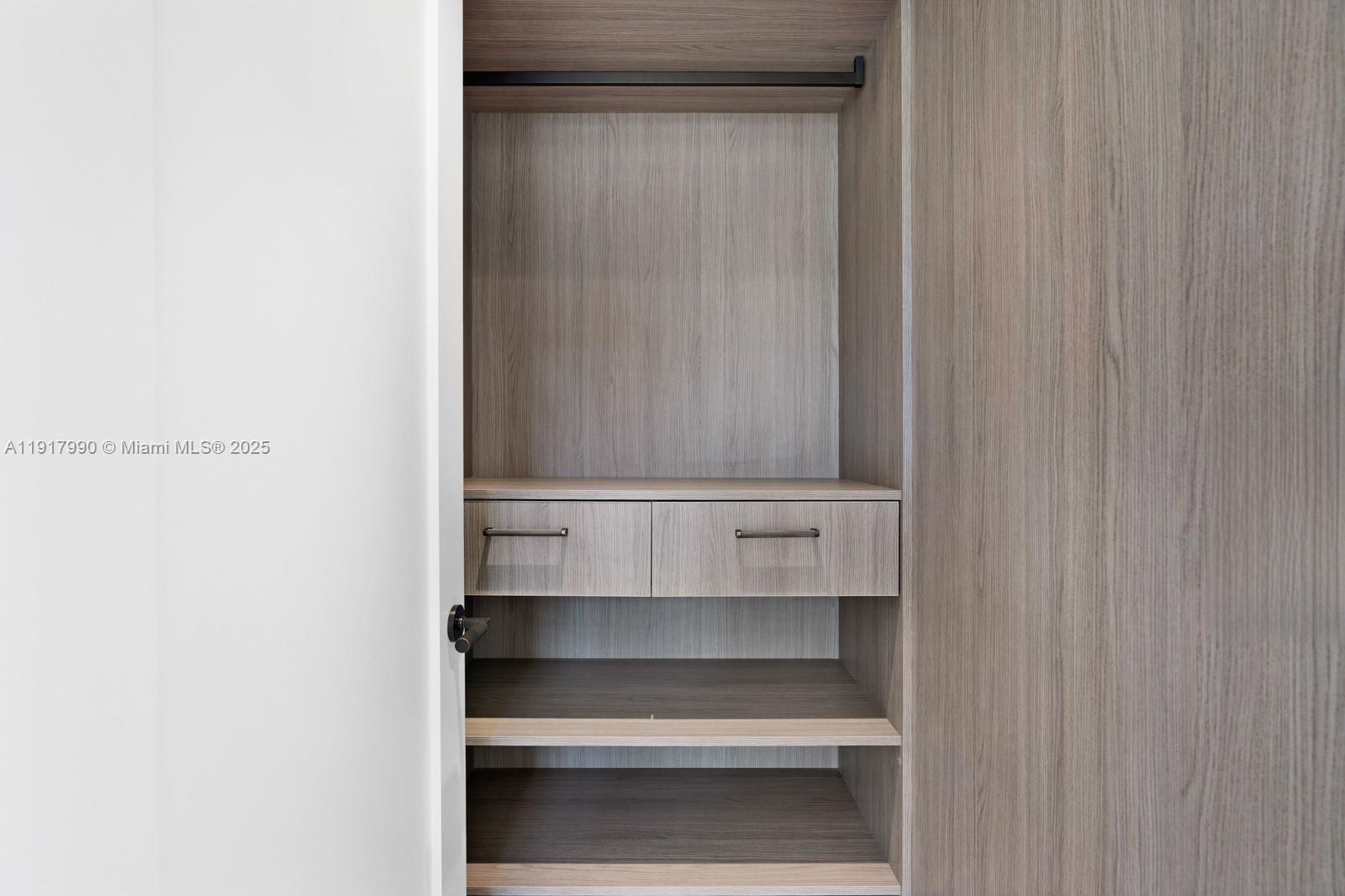 2219 Ibis Isle Rd E Palm Beach, FL 33480