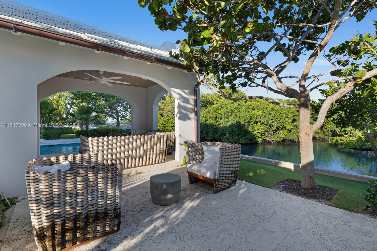 2219 Ibis Isle Rd E Palm Beach, FL 33480