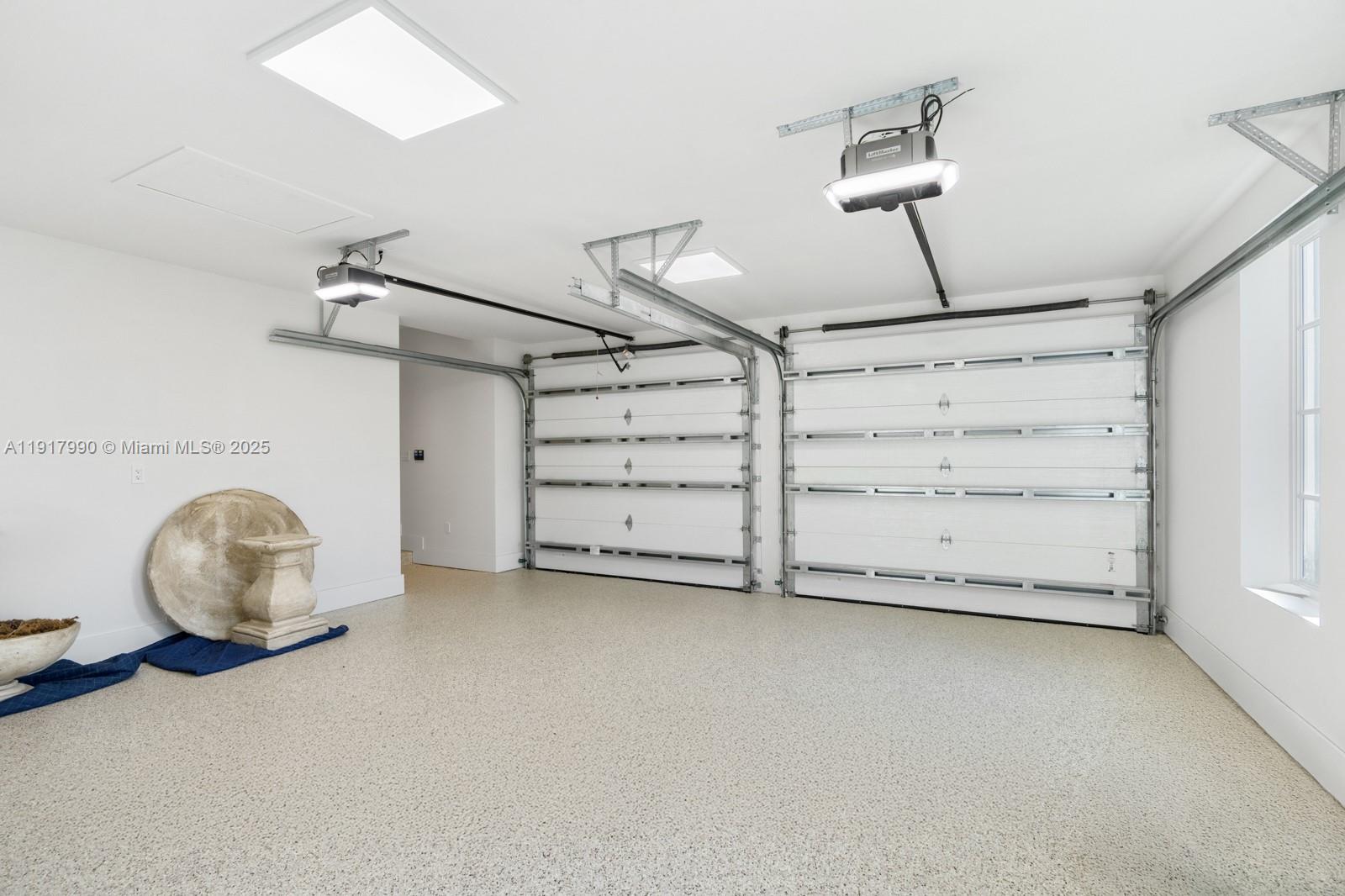 2219 Ibis Isle Rd E Palm Beach, FL 33480