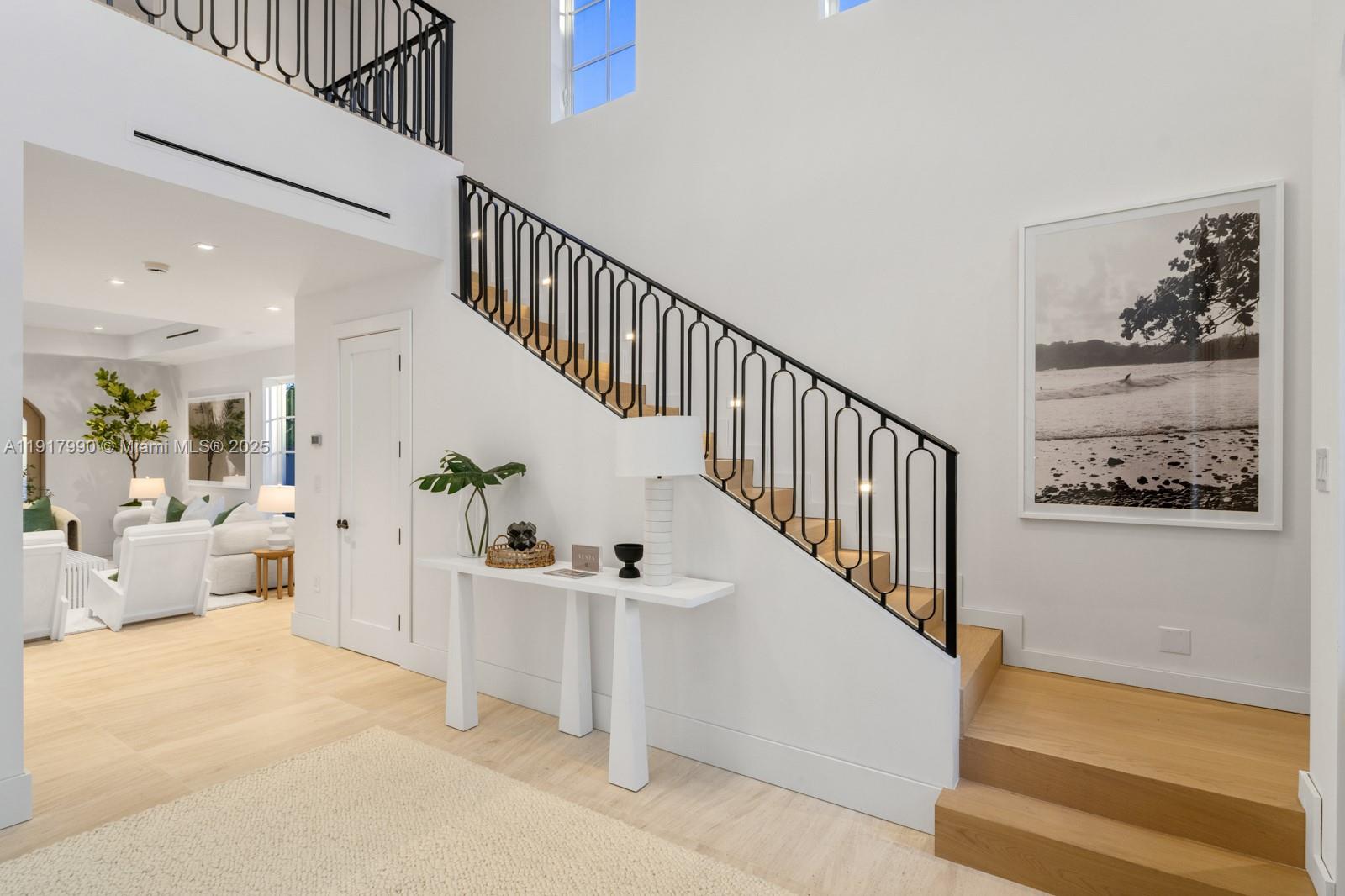 2219 Ibis Isle Rd E Palm Beach, FL 33480