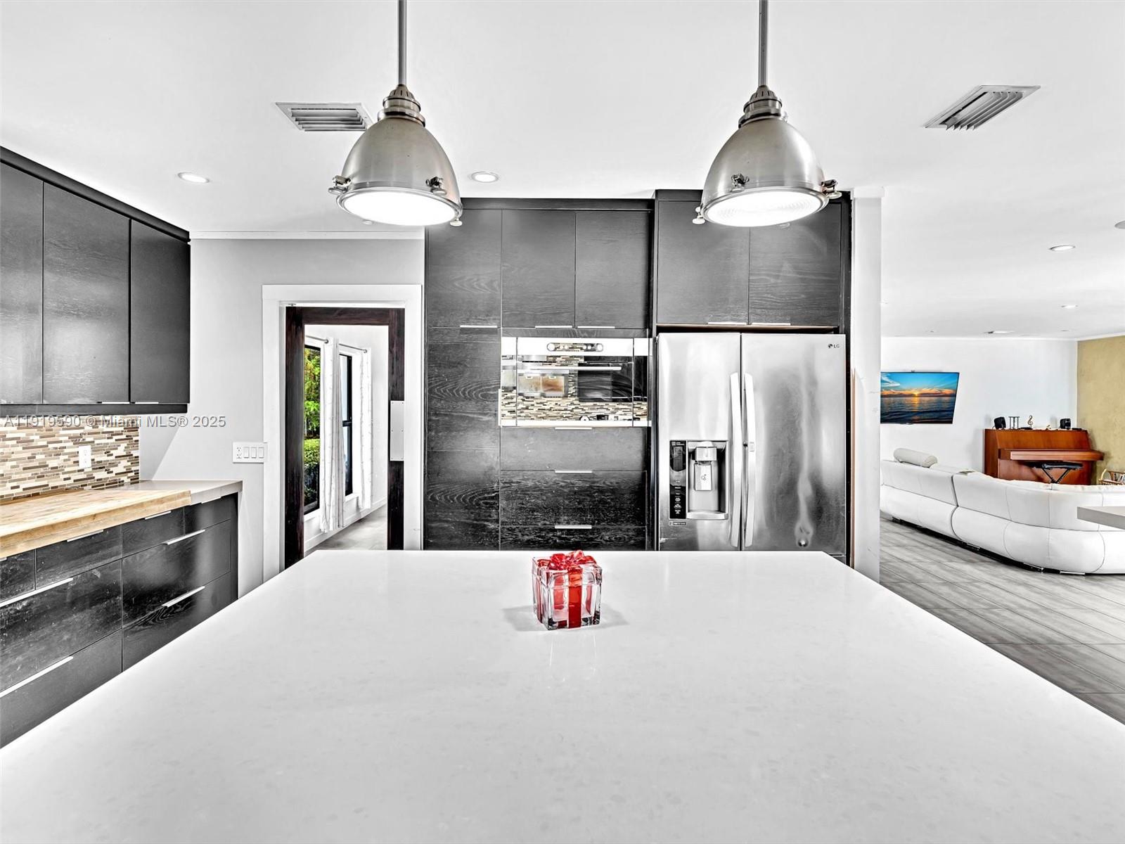 15555 Old Cutler Rd Palmetto Bay, FL 33157