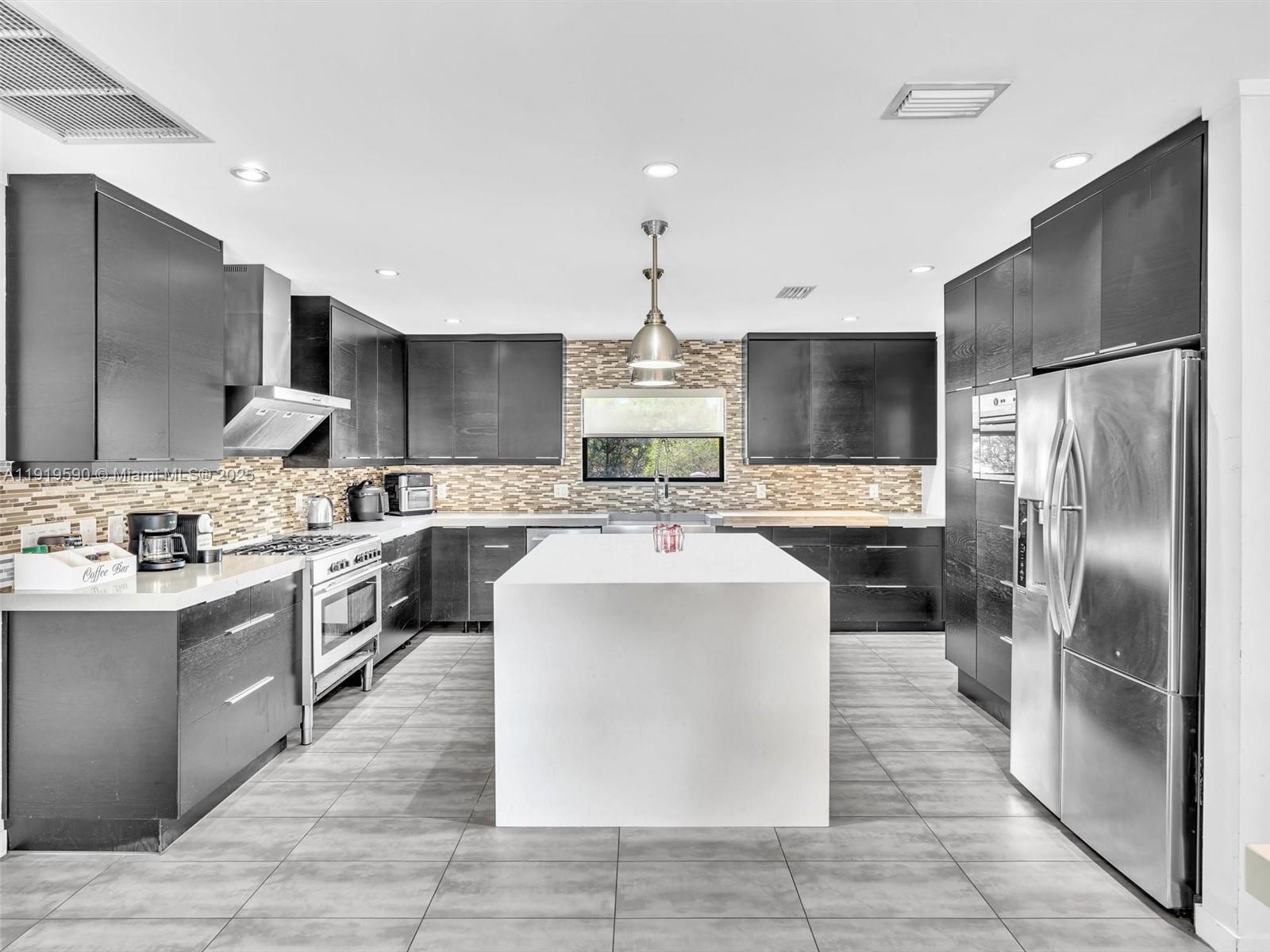 15555 Old Cutler Rd Palmetto Bay, FL 33157