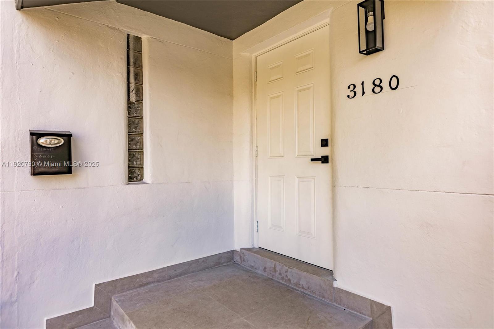 3180 NW 2nd St Miami, FL 33125