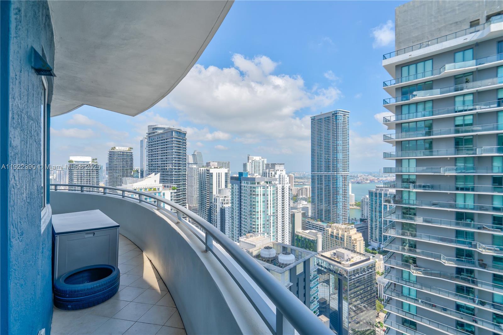 image Infinity at Brickell12
