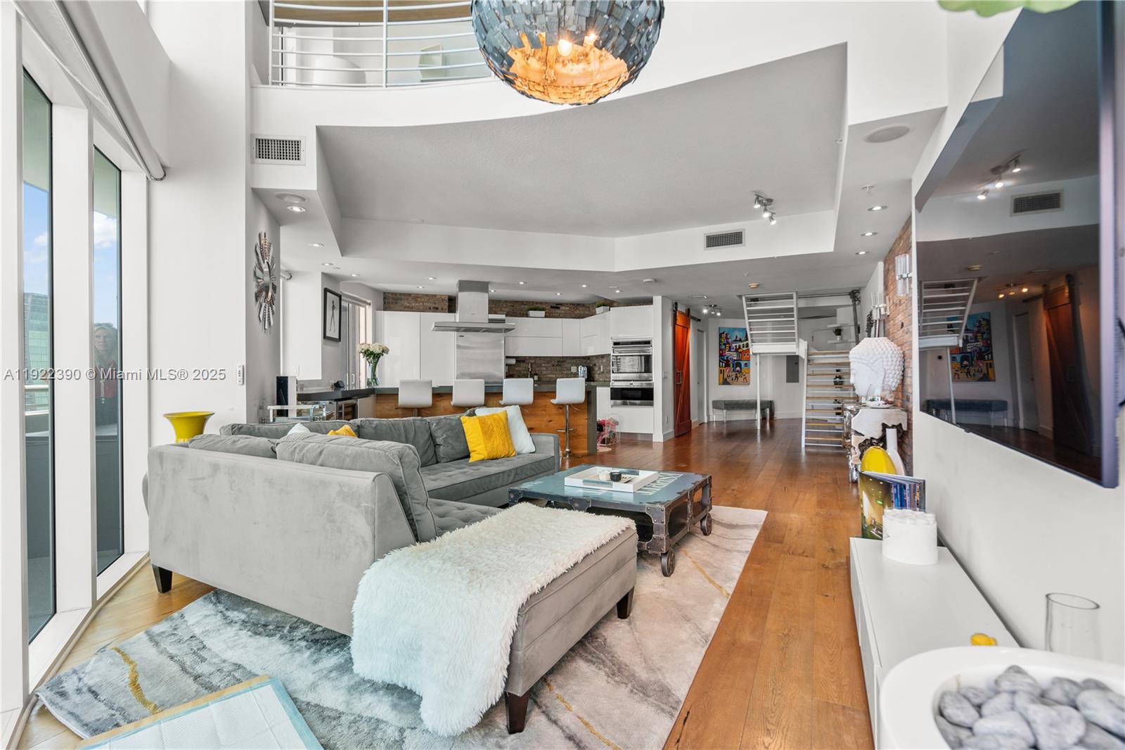 image Infinity at Brickell15