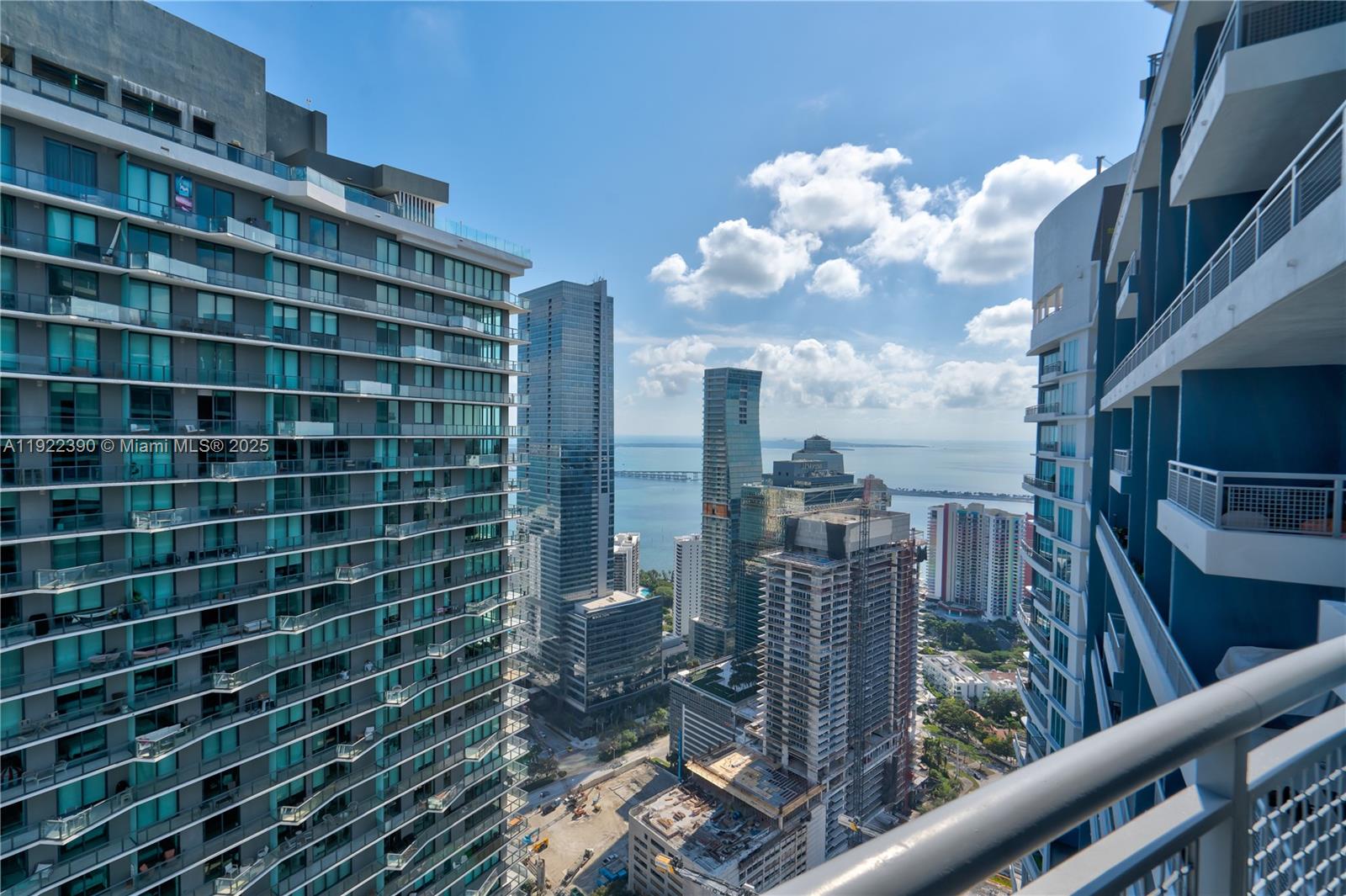 image Infinity at Brickell19