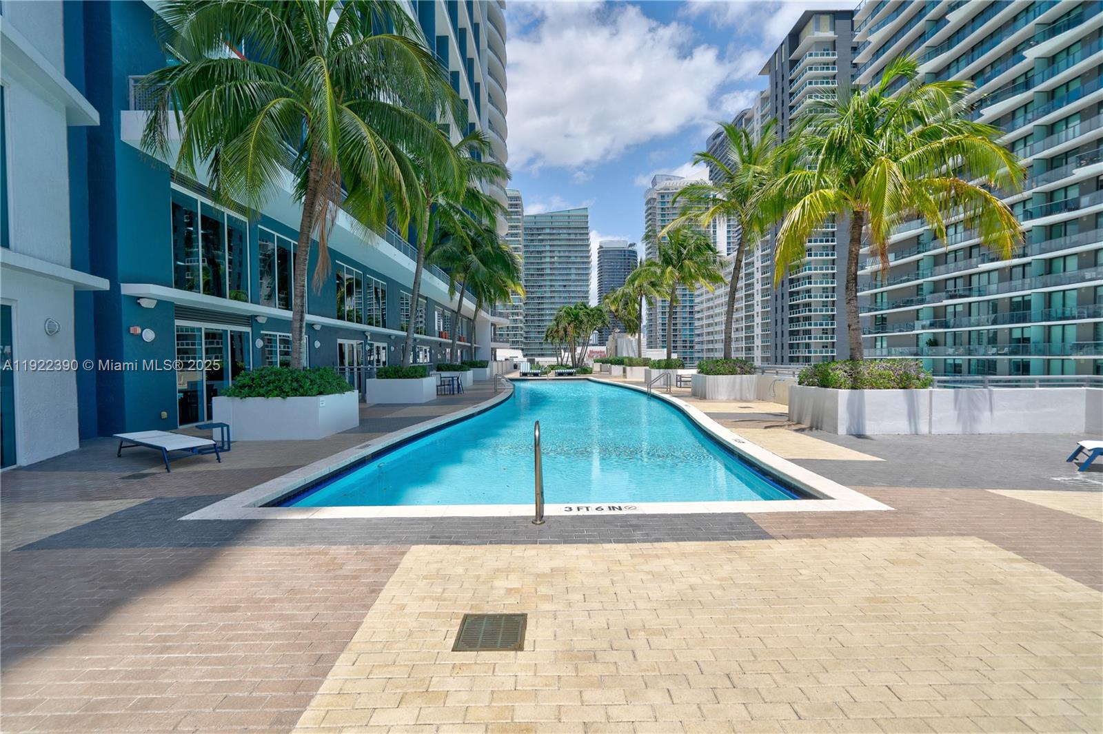 image Infinity at Brickell34