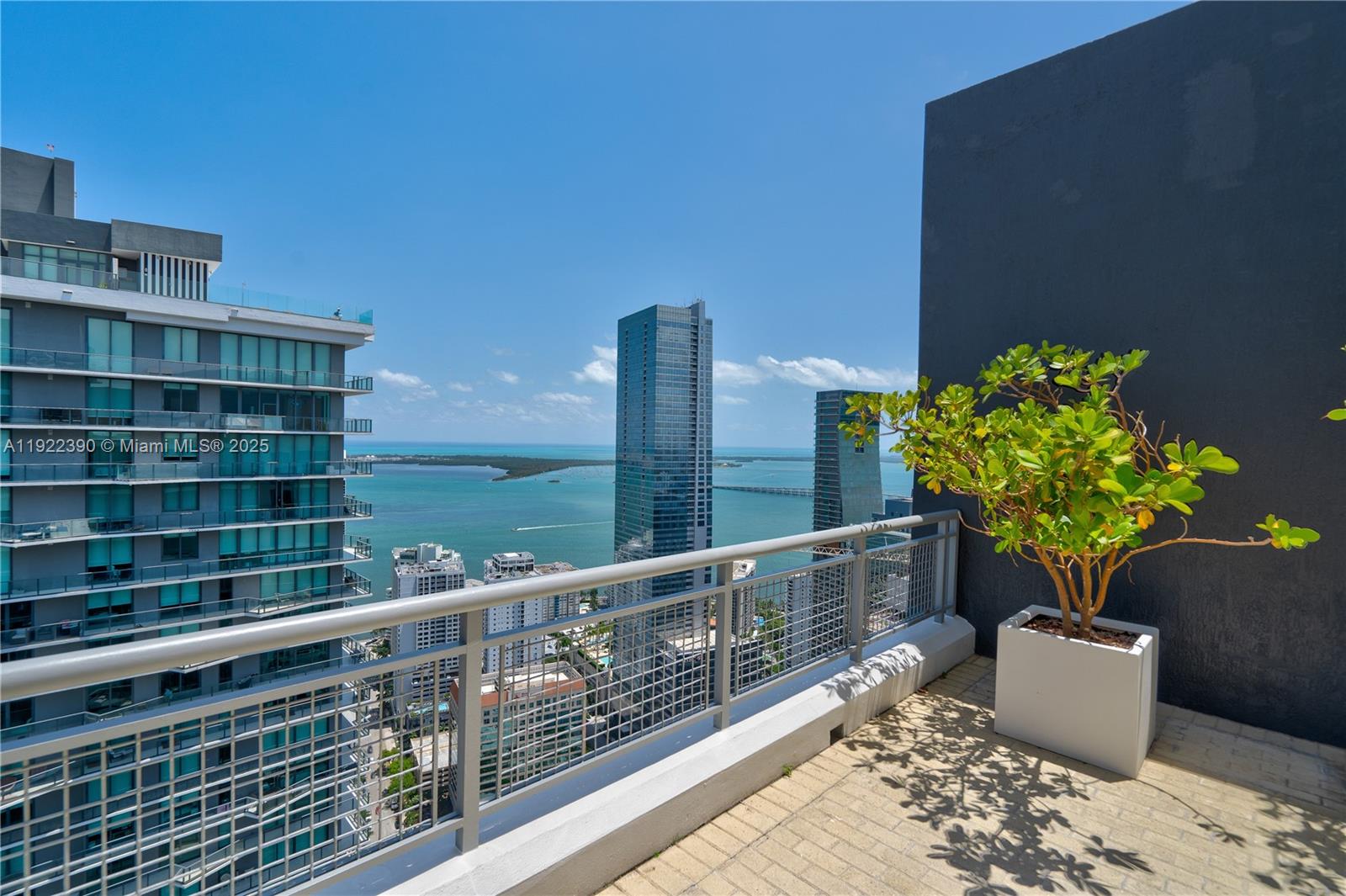 image Infinity at Brickell53