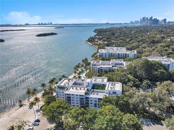 750 NE 64th St #B207 Miami, FL 33138