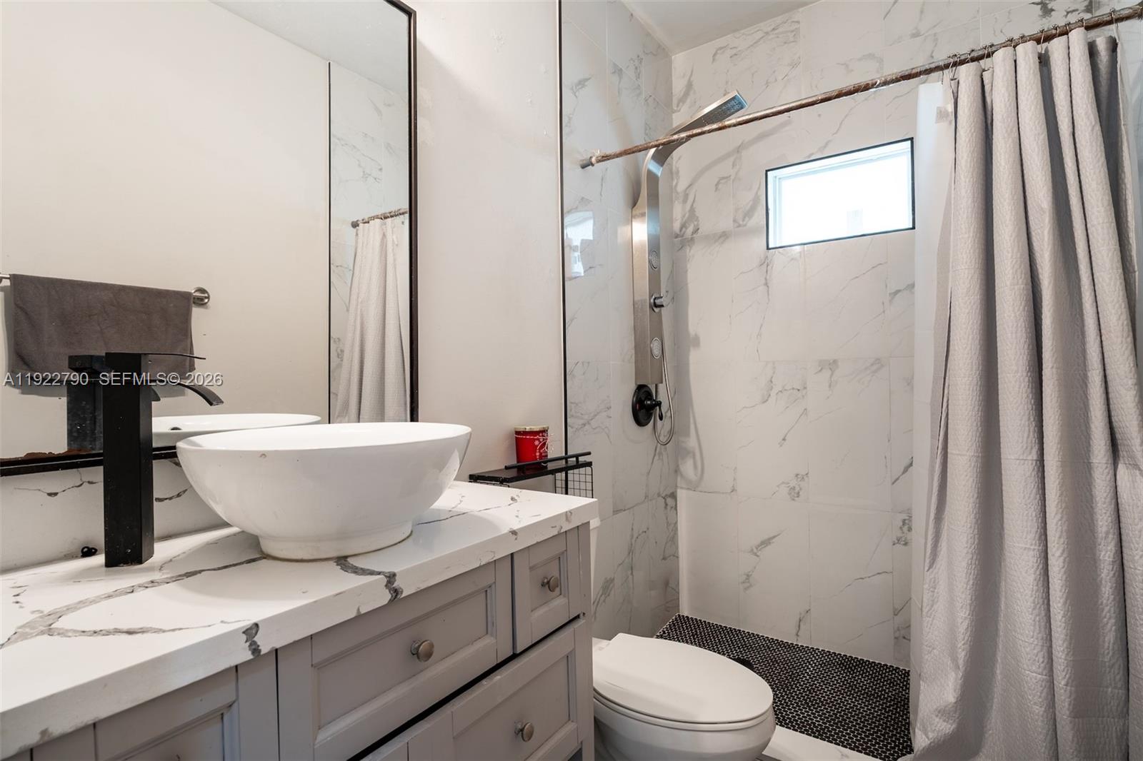 17082 NW 11th St Pembroke Pines, FL 33028