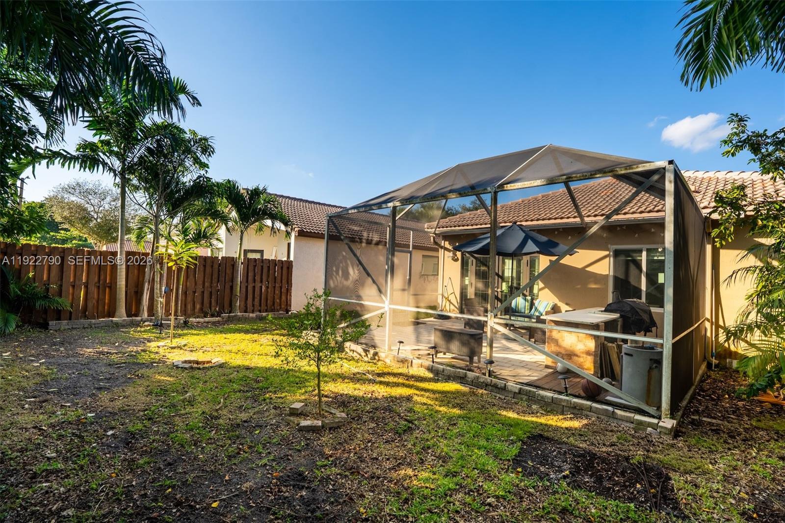 17082 NW 11th St Pembroke Pines, FL 33028