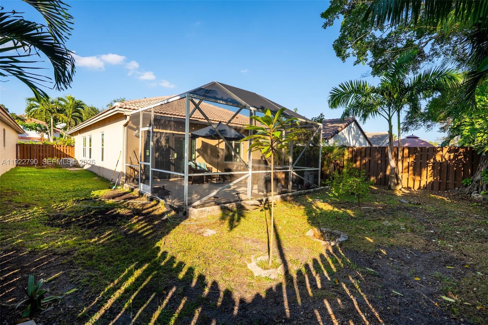 17082 NW 11th St Pembroke Pines, FL 33028