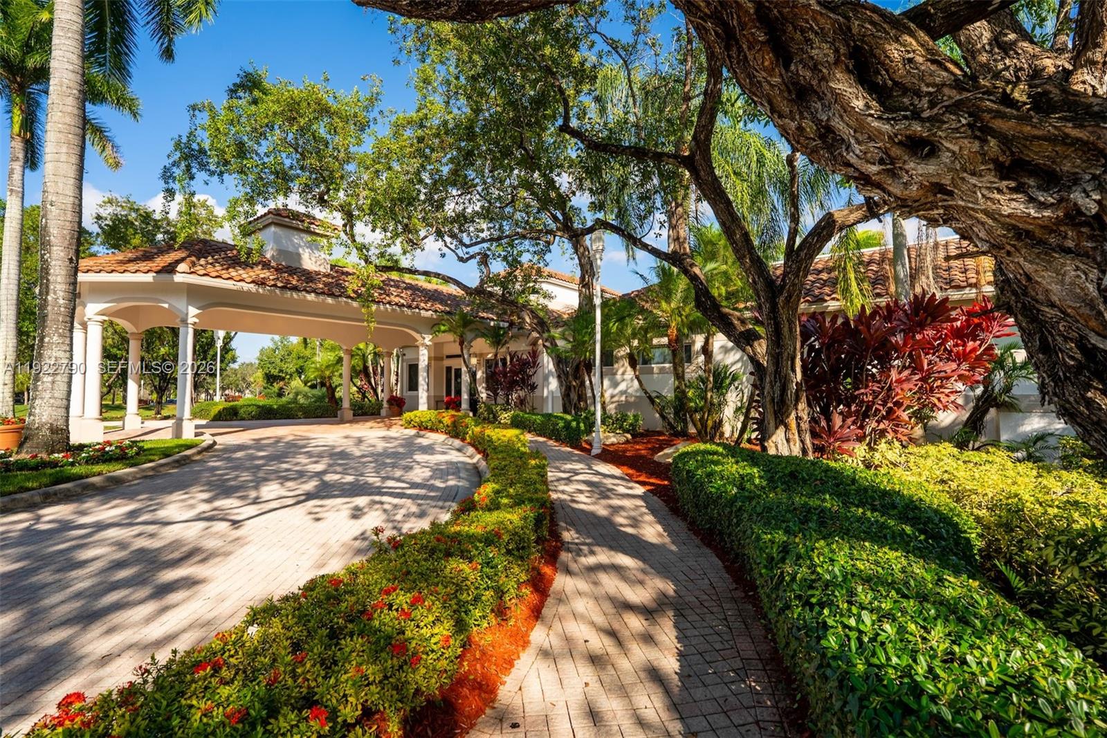 17082 NW 11th St Pembroke Pines, FL 33028