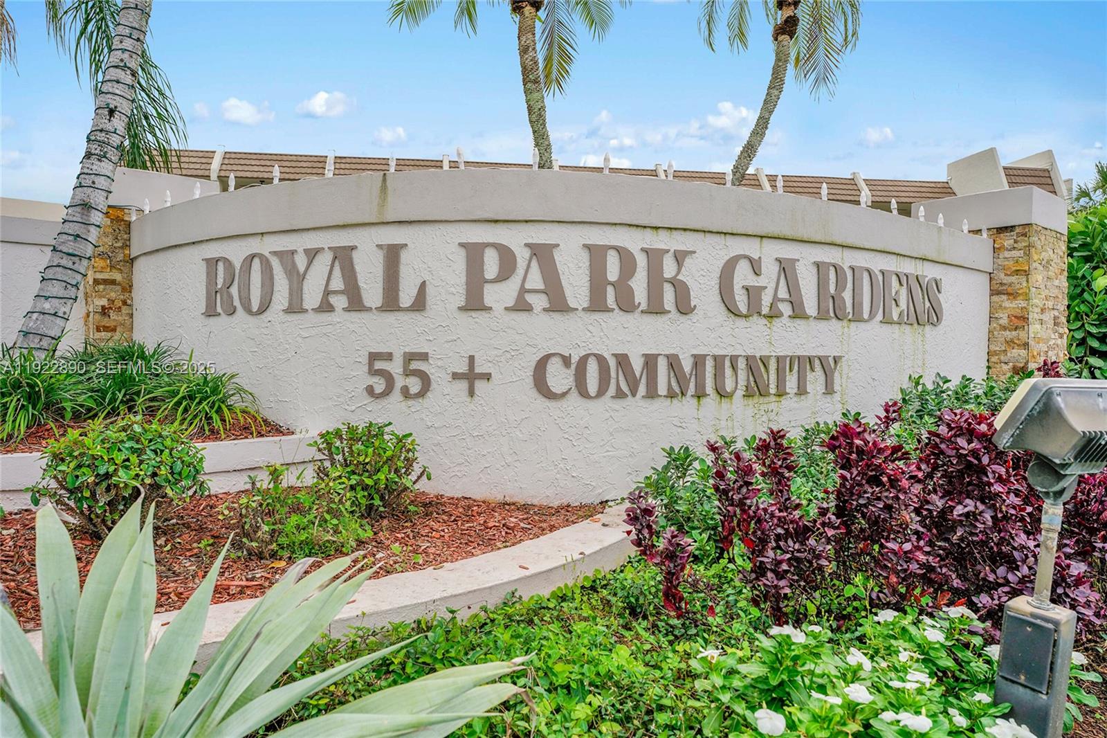 6890 Royal Palm Blvd #109H