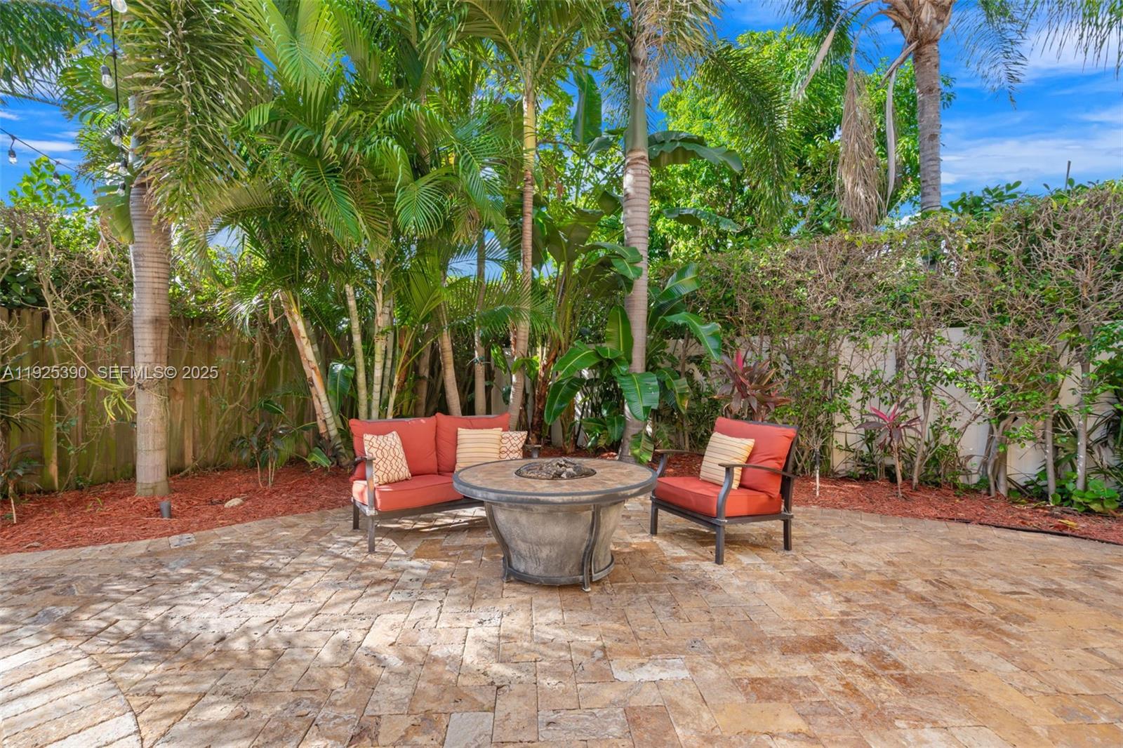 3406 Leigh Rd Pompano Beach, FL 33062