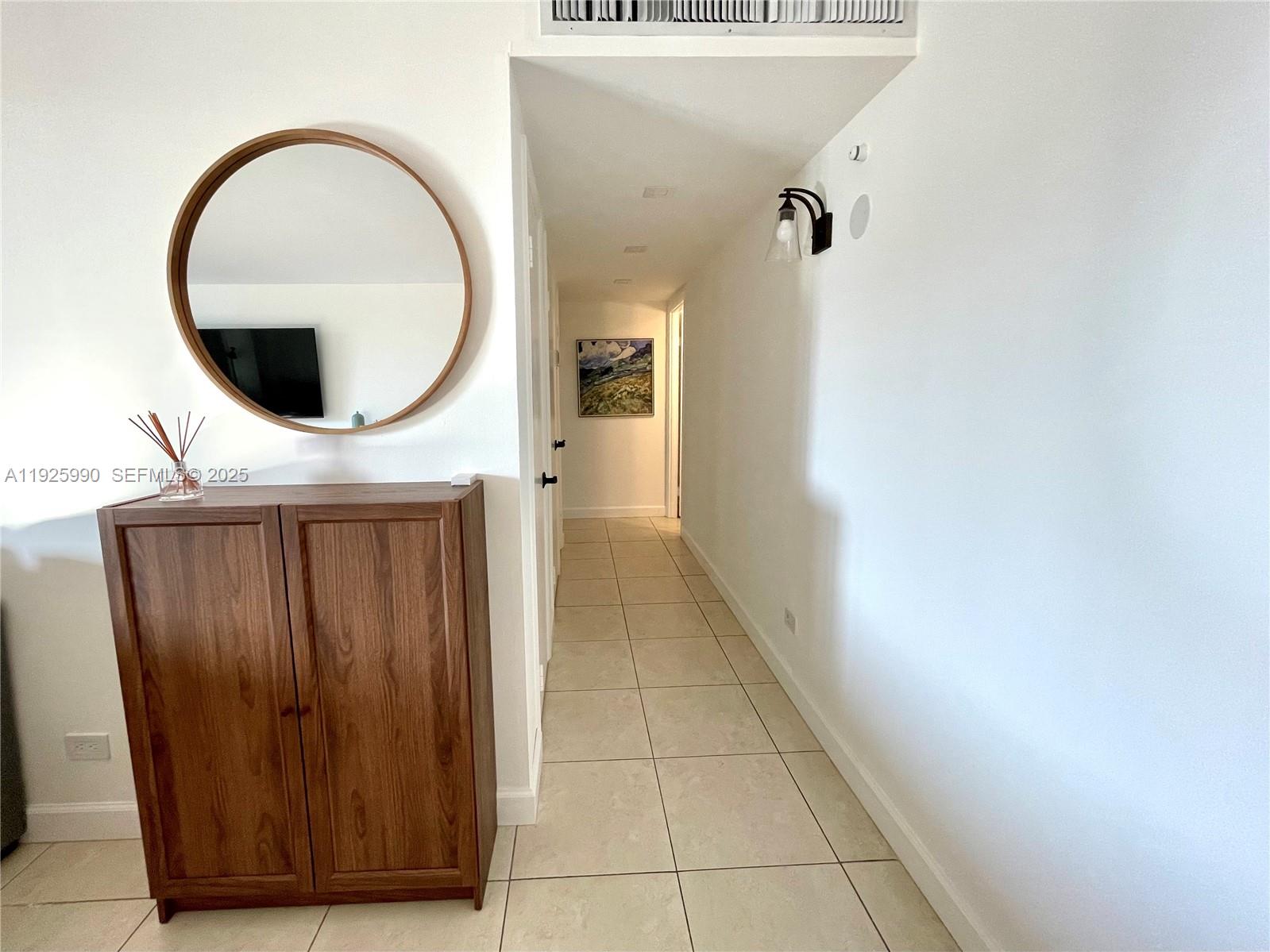 10101 E Bay Hbr Dr #402 Bay Harbor Islands, FL 33154