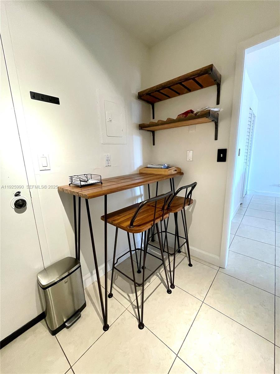 10101 E Bay Hbr Dr #402 Bay Harbor Islands, FL 33154