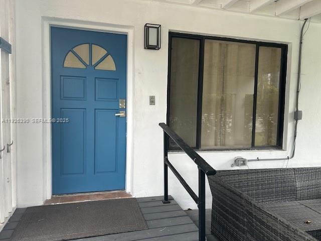 245 189th Ter Sunny Isles Beach, FL 33160