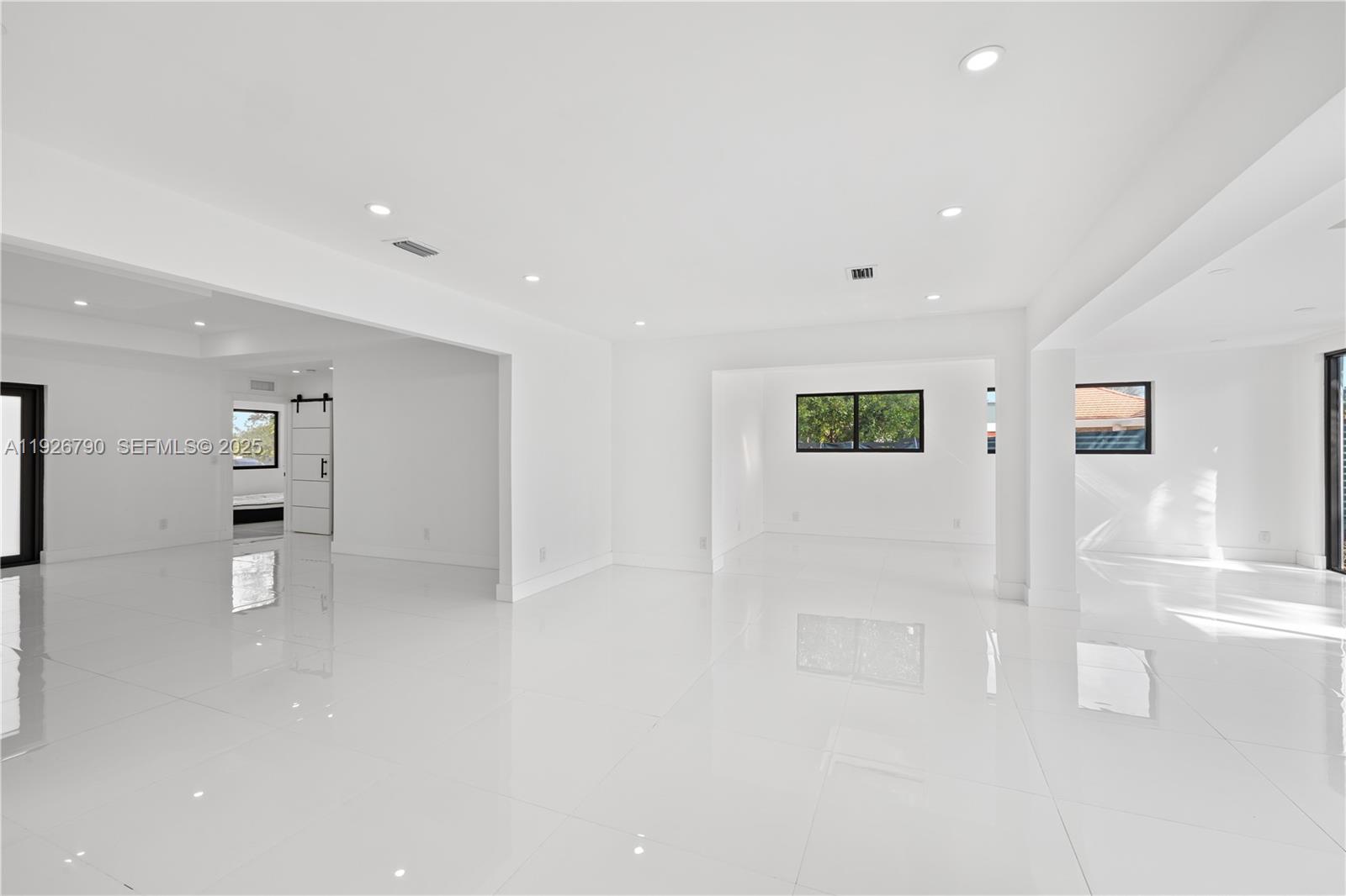 1200 Cleveland Rd Miami Beach, FL 33141