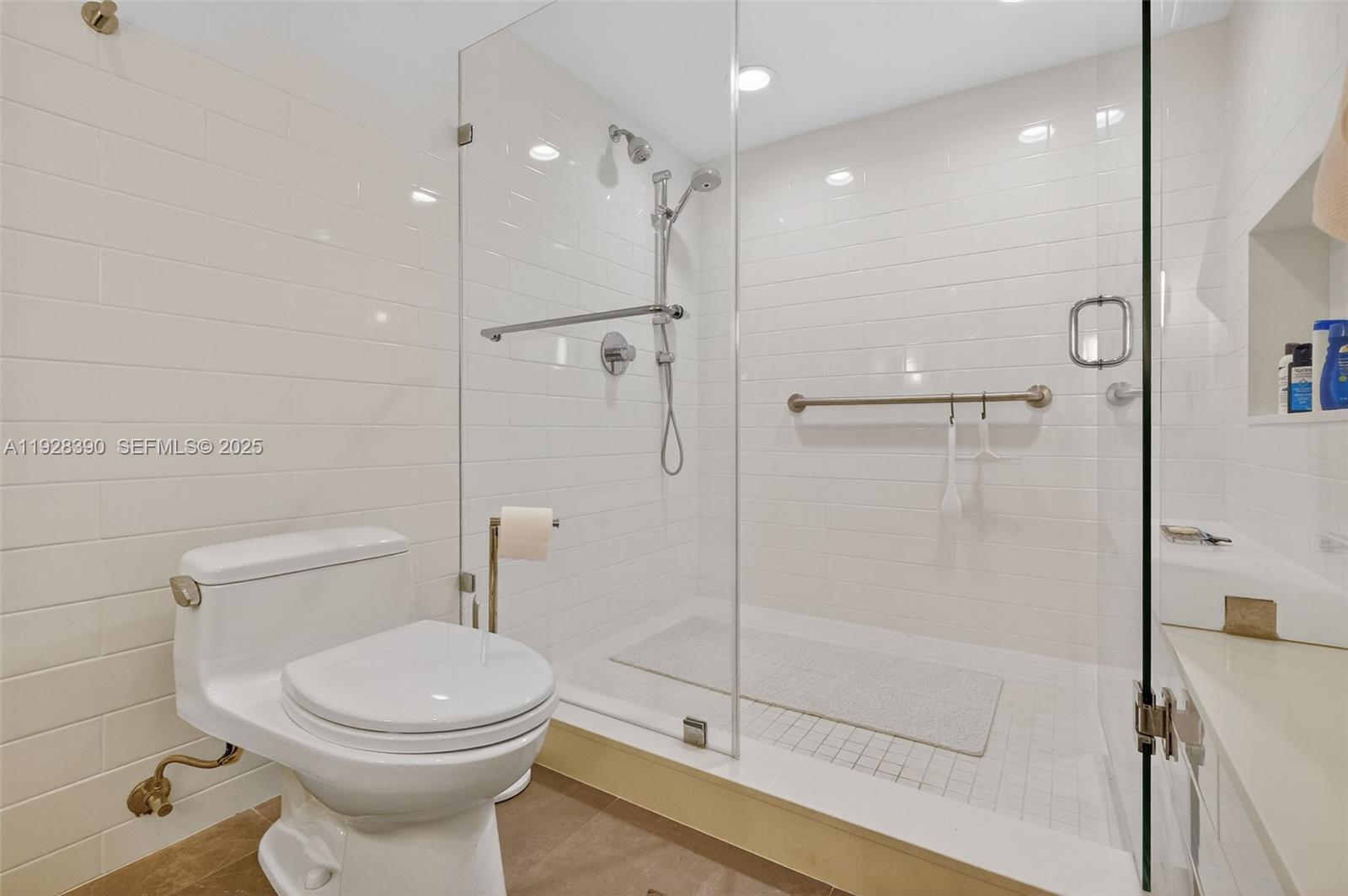 177 Ocean Ln Dr #1101 Key Biscayne, FL 33149