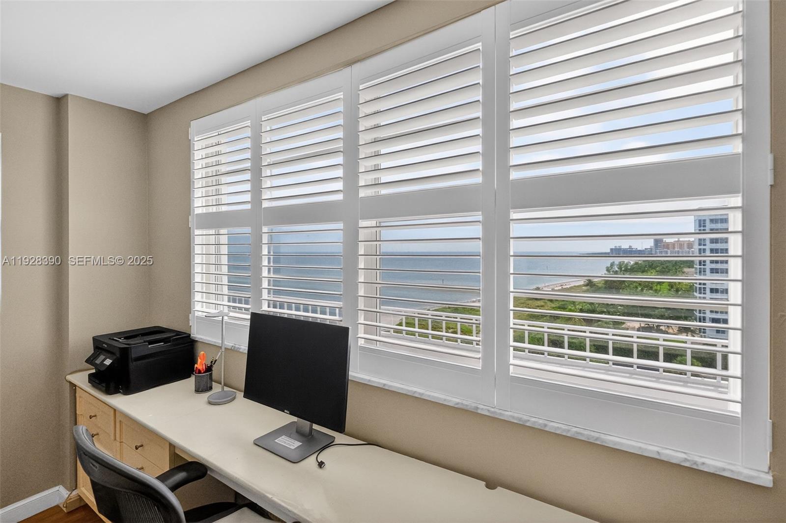 177 Ocean Ln Dr #1101 Key Biscayne, FL 33149