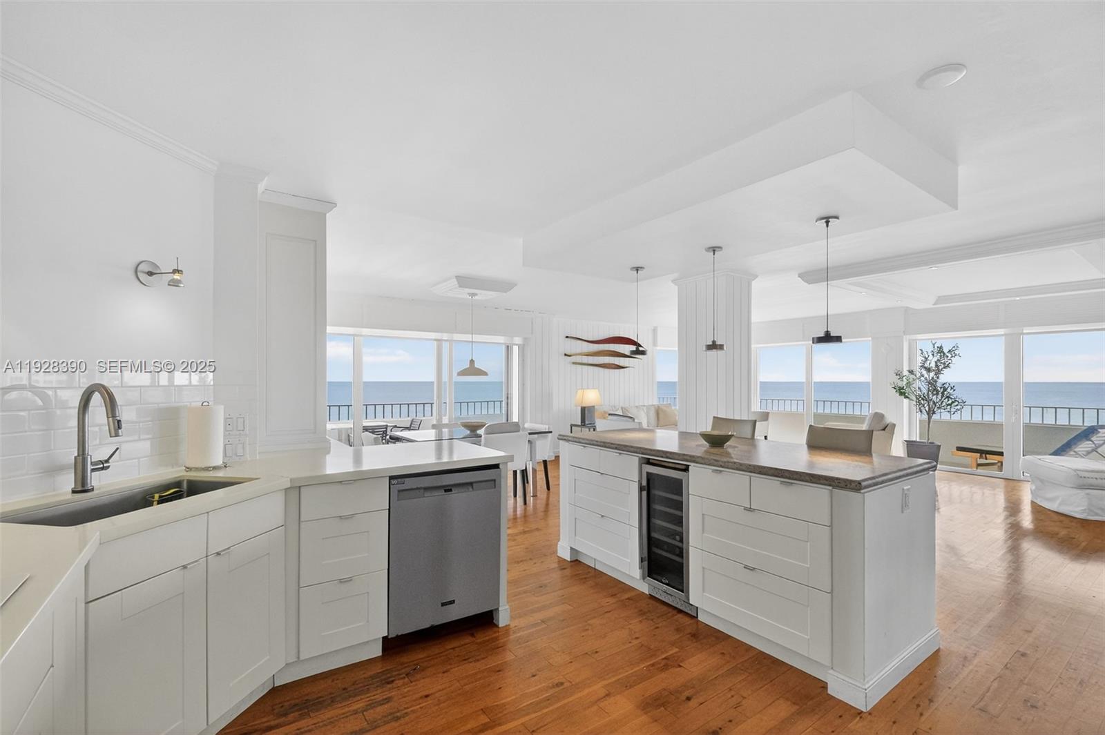 177 Ocean Ln Dr #1101 Key Biscayne, FL 33149