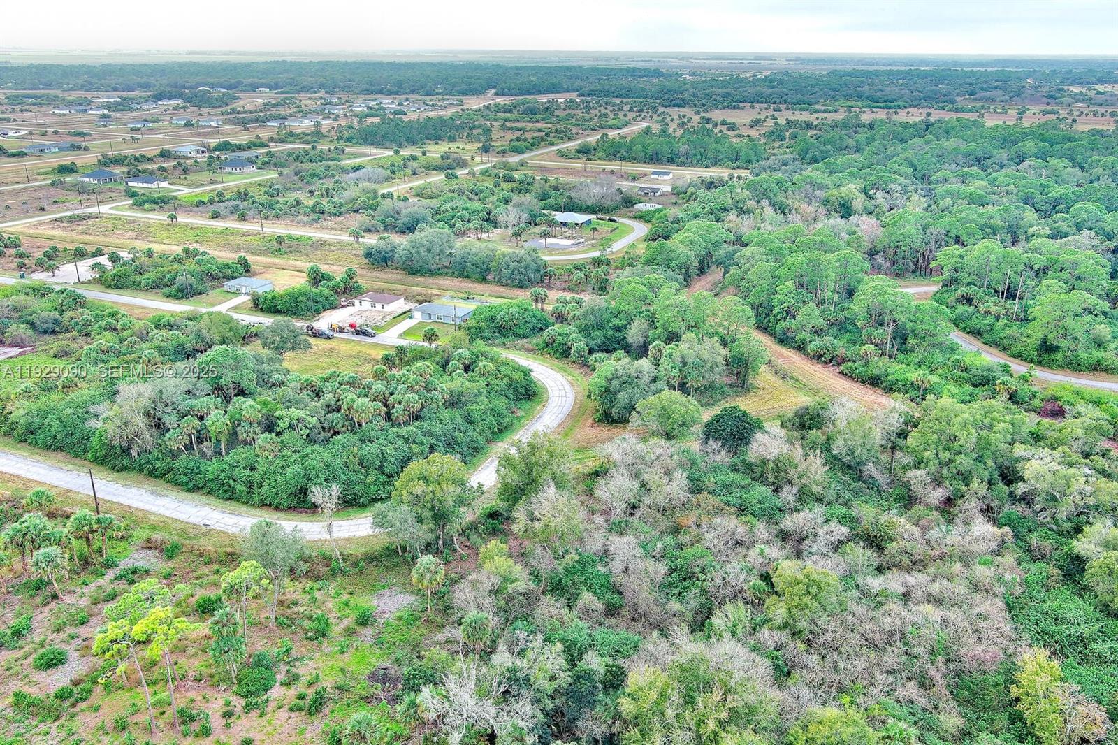 173 Carousel Ave La Belle, FL 33935