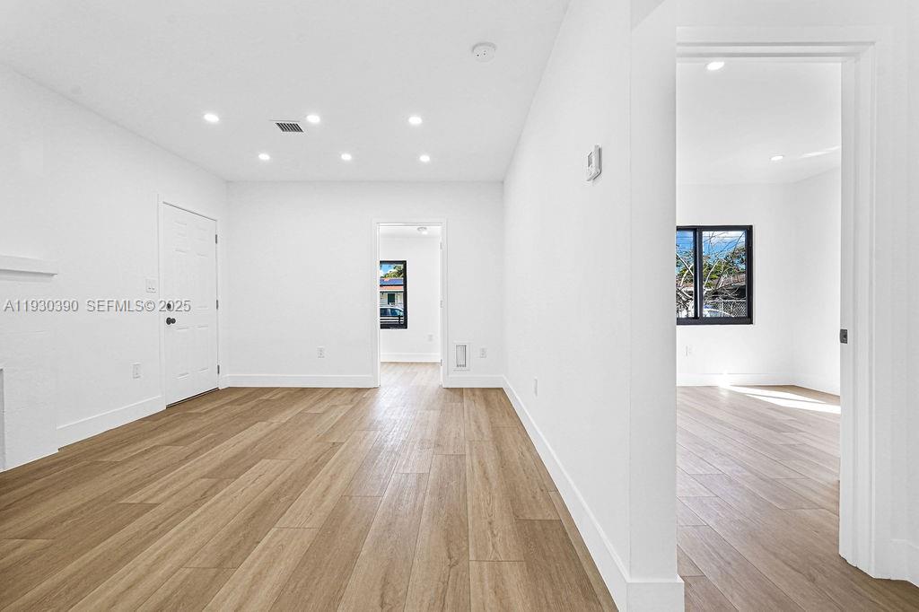 3040 NW 13th Ave Miami, FL 33142