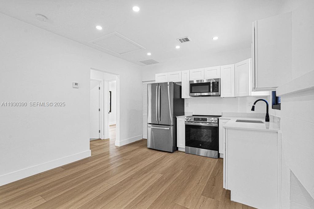 3040 NW 13th Ave Miami, FL 33142