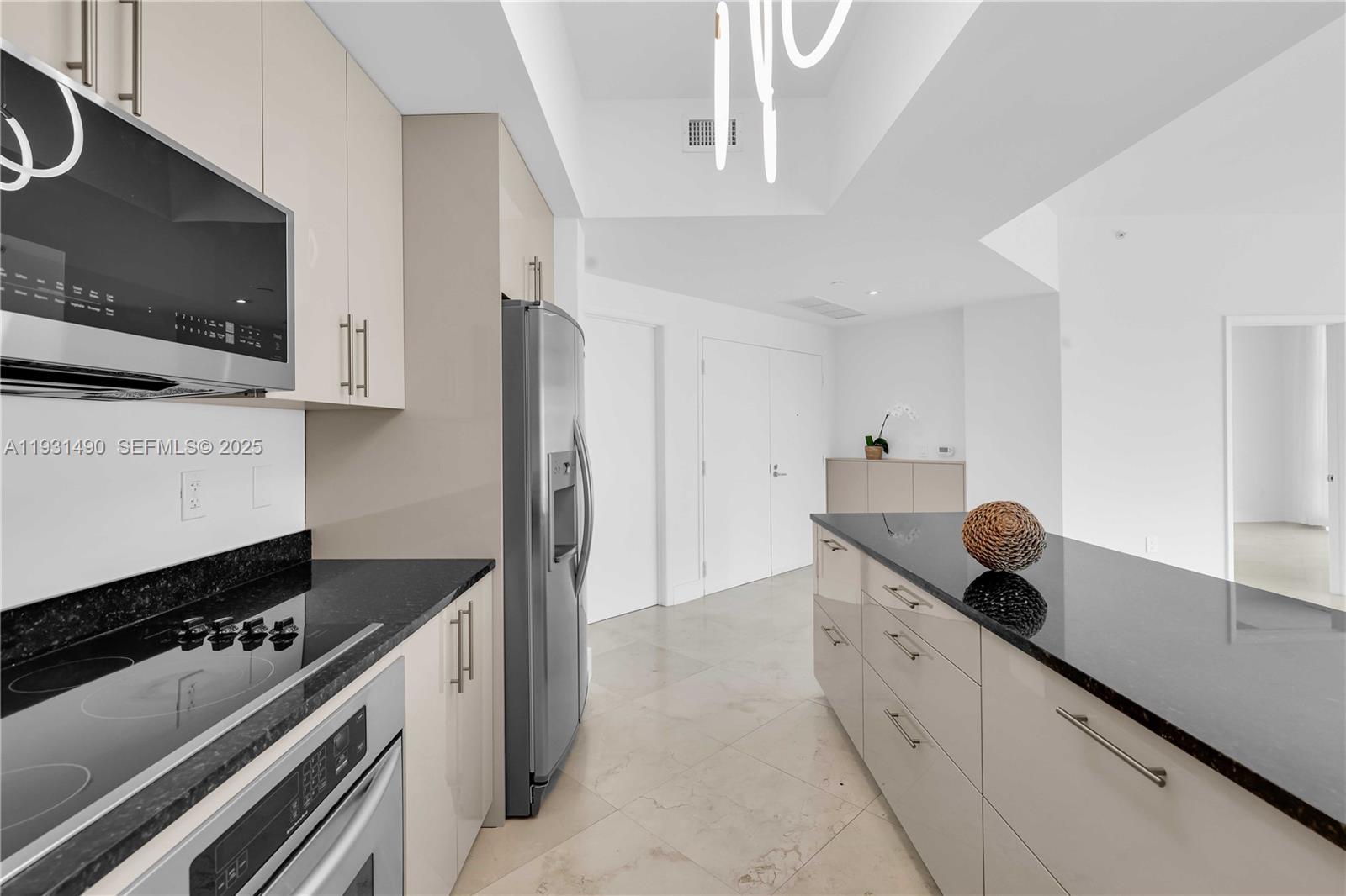 image The Atrium At Aventura9