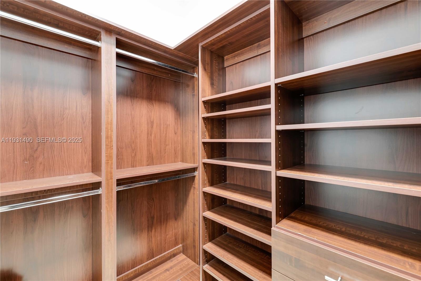 image The Atrium At Aventura28