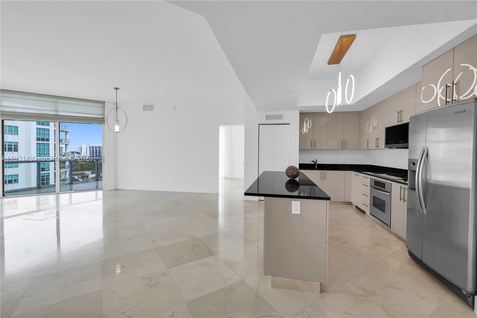 image The Atrium At Aventura3