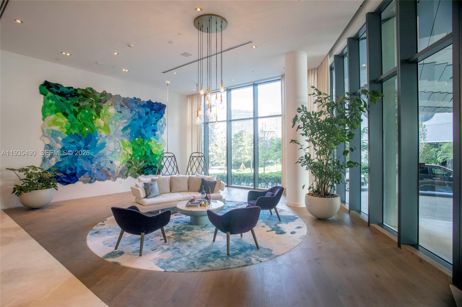 650 NE 32nd St #2701