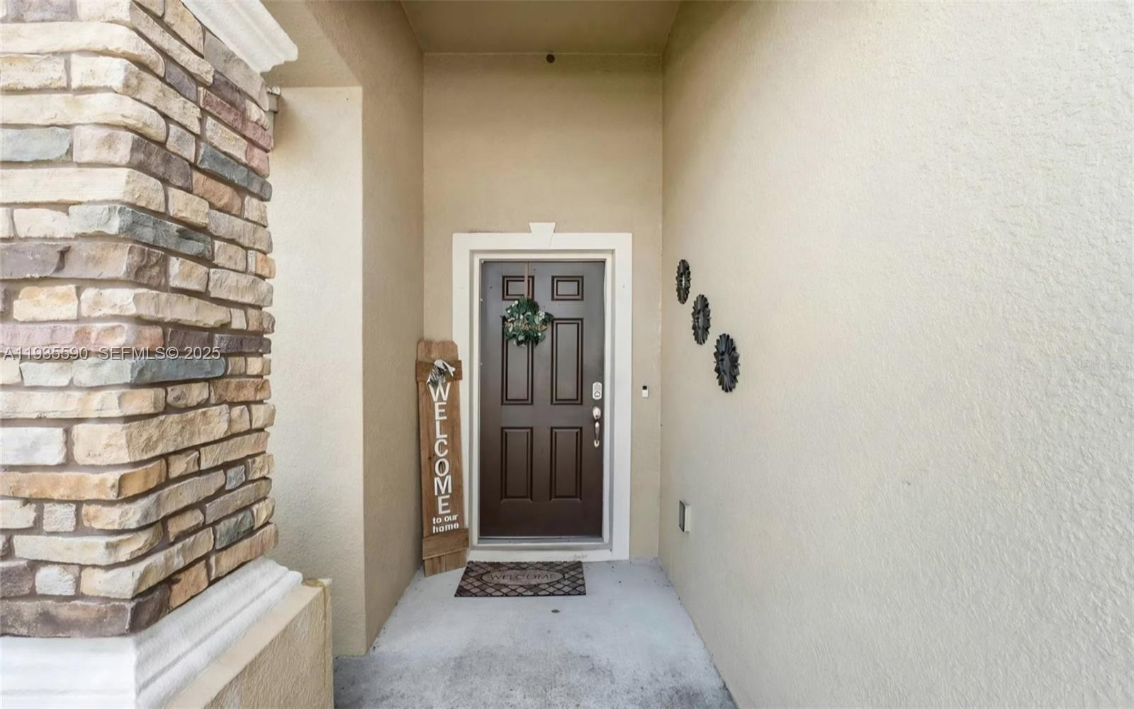 8240 Campbell Xing Lakeland, FL 33810