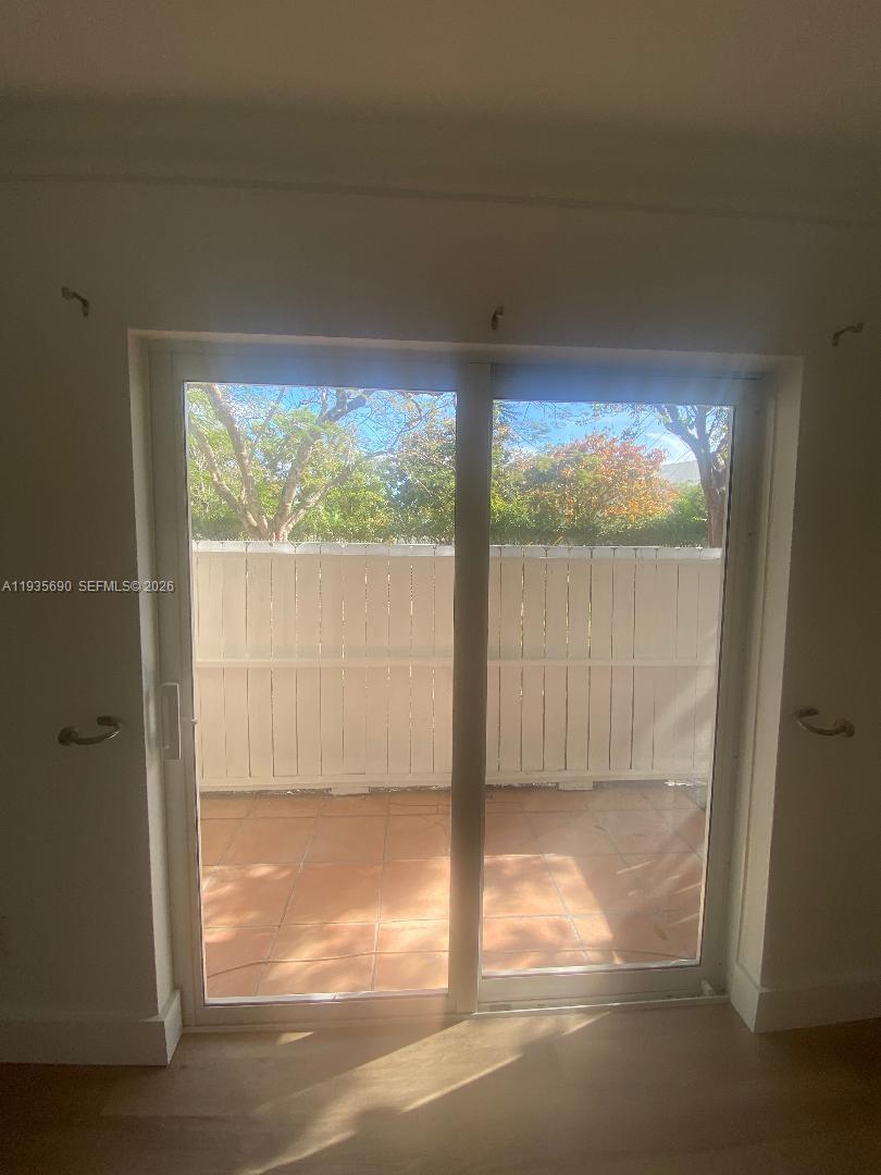 8650 SW 67th Ave #1018 Pinecrest, FL 33156