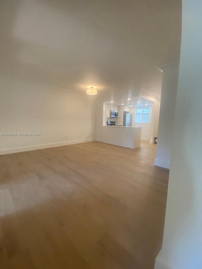 8650 SW 67th Ave #1018 Pinecrest, FL 33156