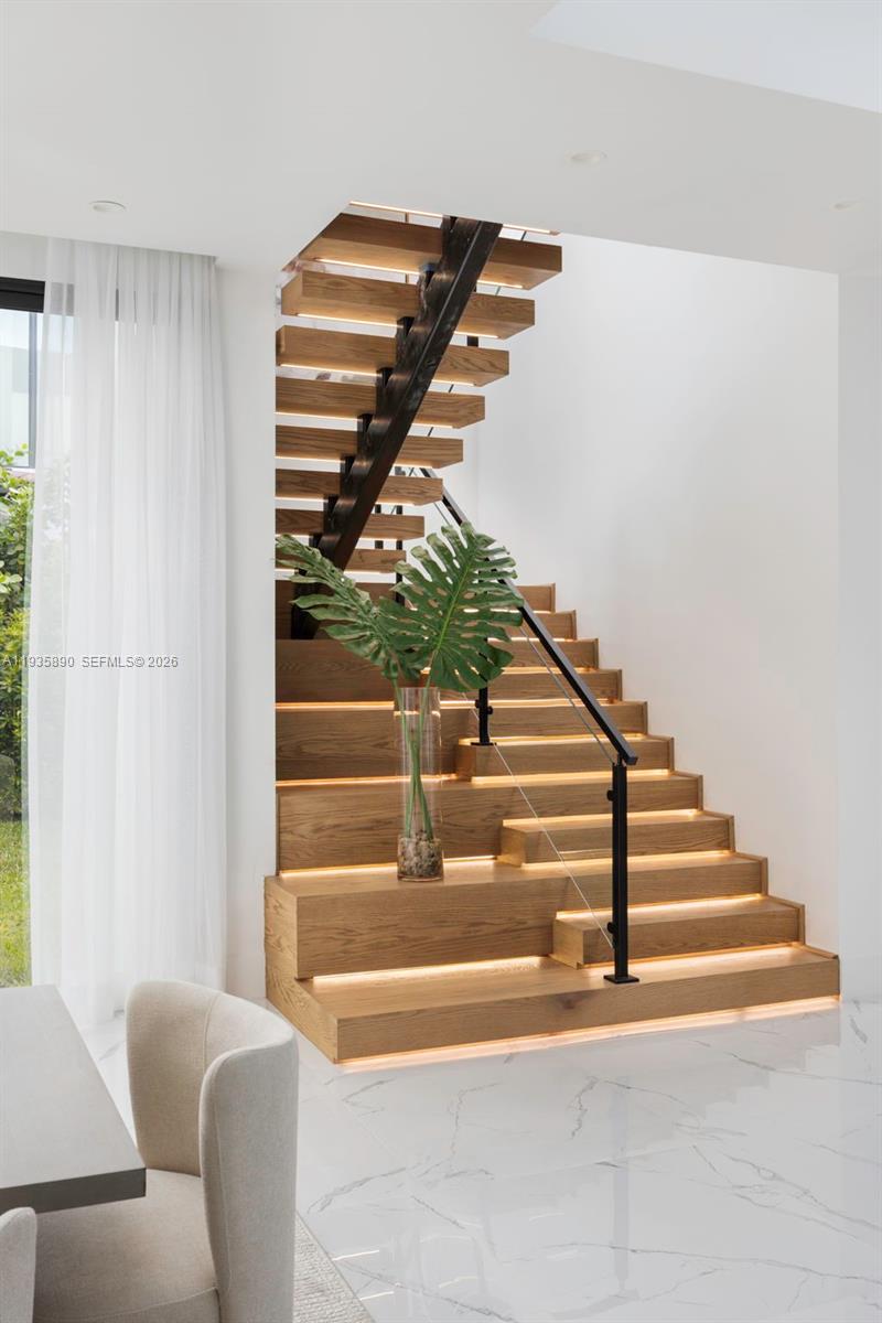 Undisclosed Address South Miami, FL 33143