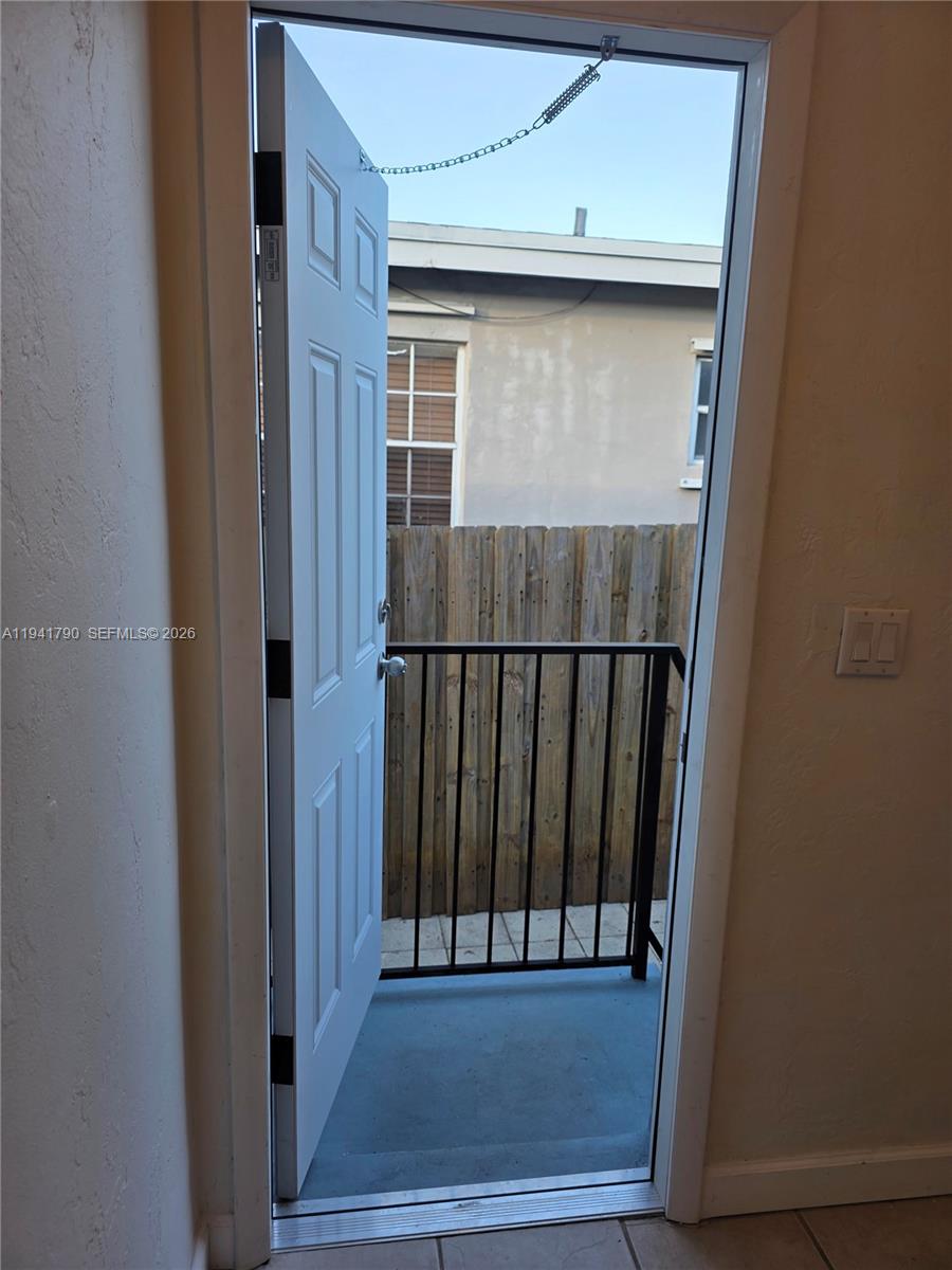 4310 E 9th Ln Hialeah, FL 33013