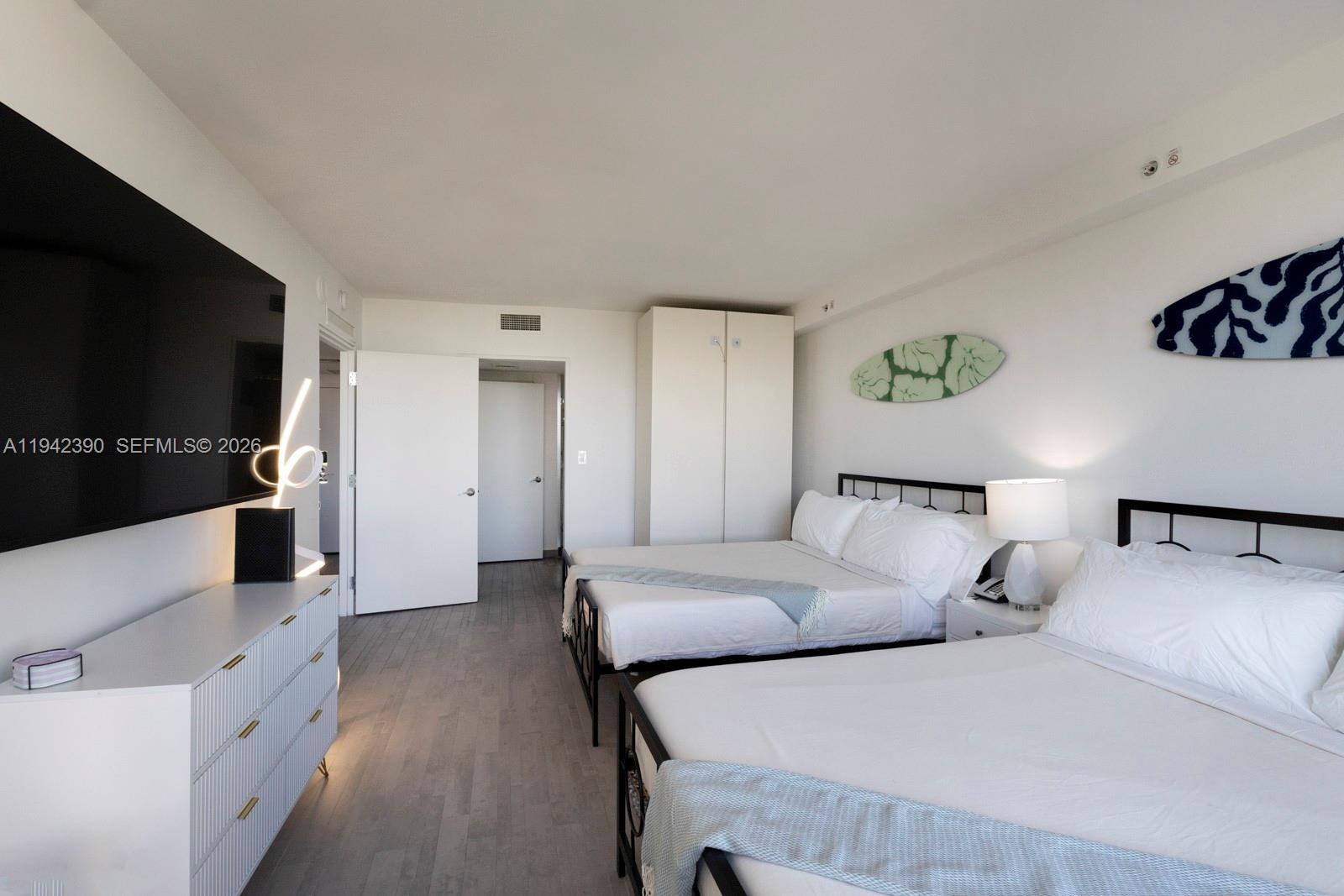 Undisclosed Address Miami Beach, FL 33139