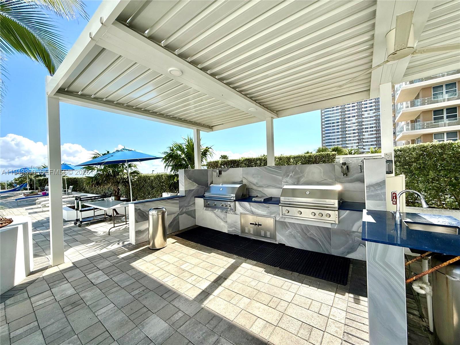 1890 S Ocean Dr #1907 Hallandale Beach, FL 33009
