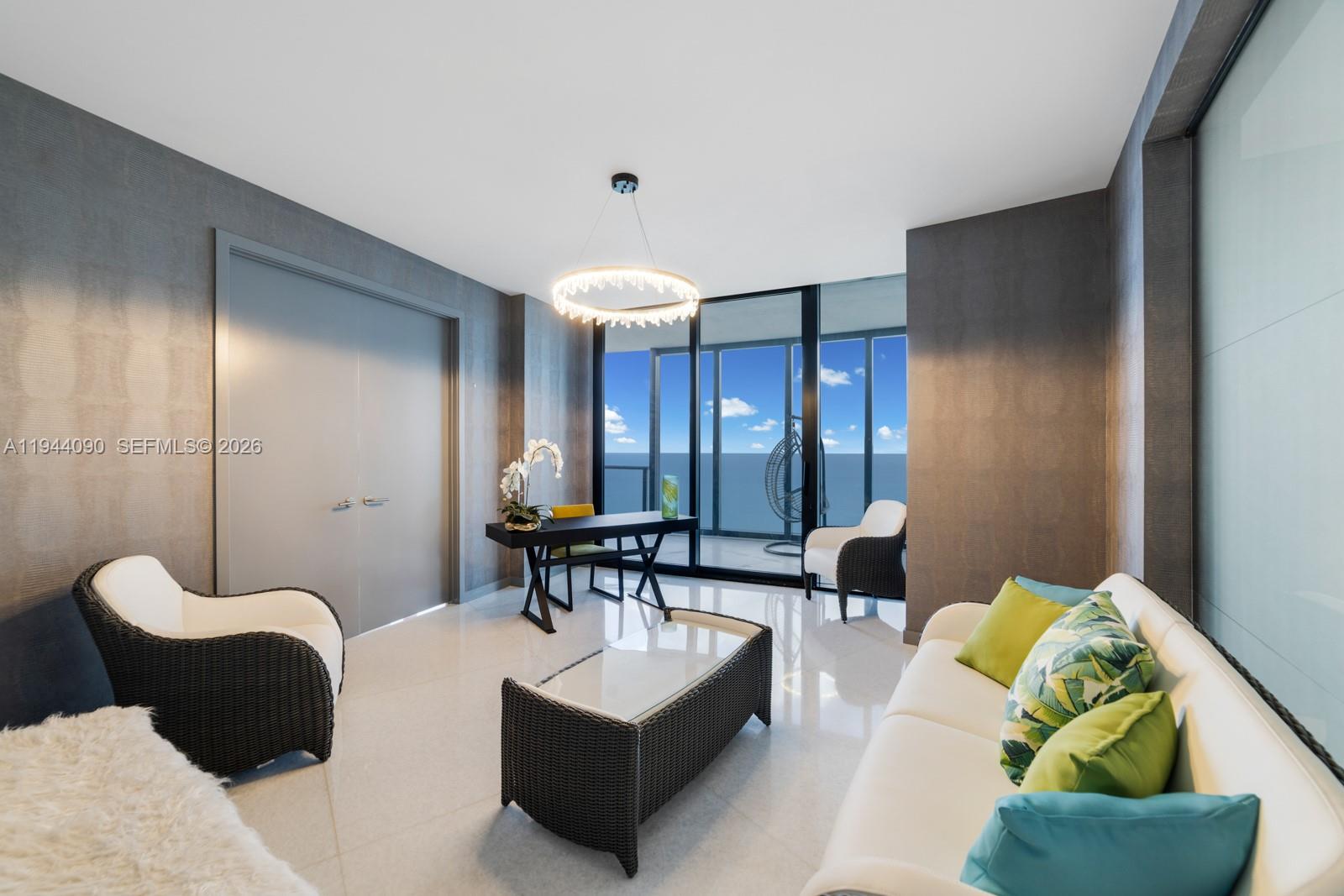 18555 Collins Ave #5201 Sunny Isles Beach, FL 33160