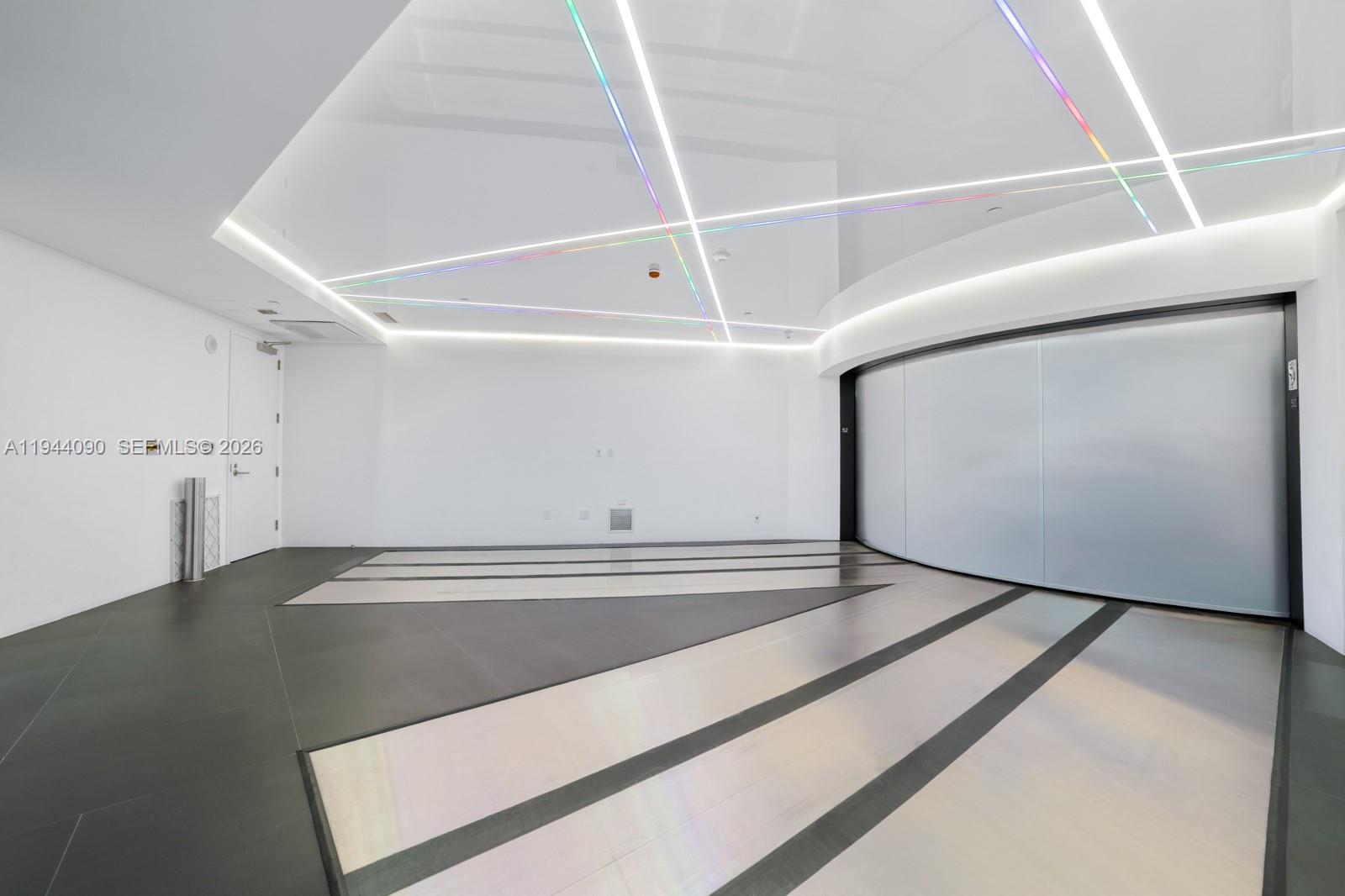 18555 Collins Ave #5201 Sunny Isles Beach, FL 33160