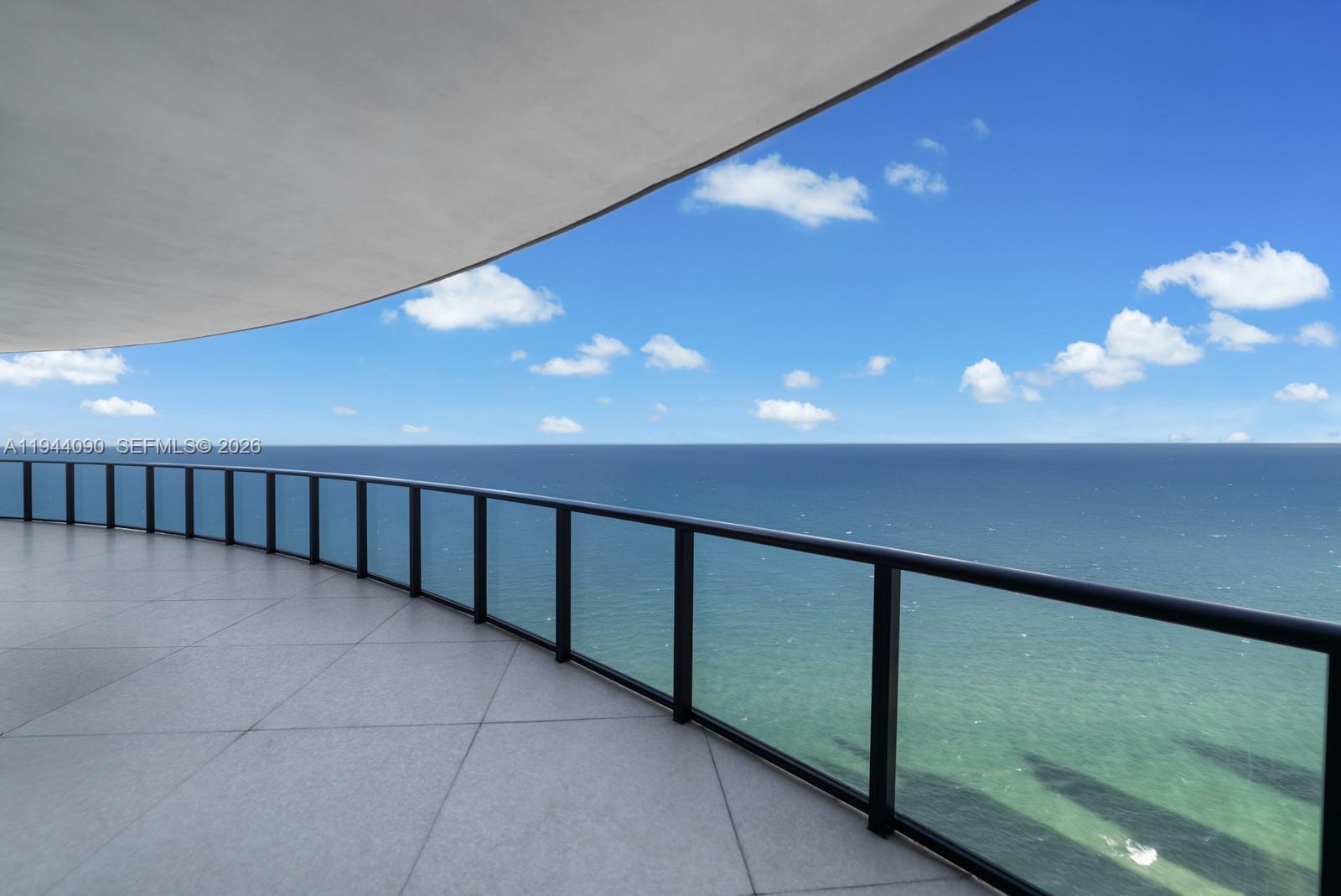 18555 Collins Ave #5201 Sunny Isles Beach, FL 33160