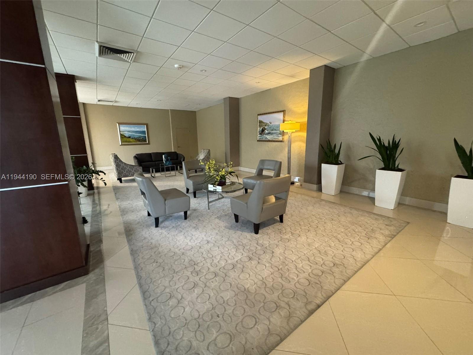 4250 Galt Ocean Dr #2U Fort Lauderdale, FL 33308