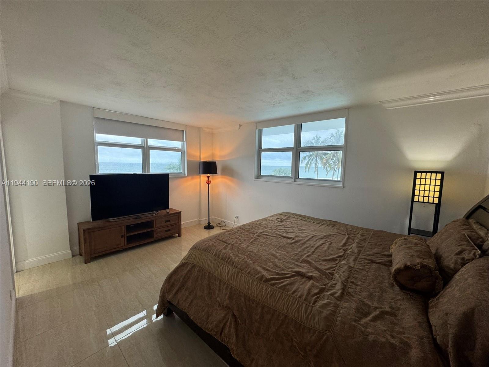 4250 Galt Ocean Dr #2U Fort Lauderdale, FL 33308