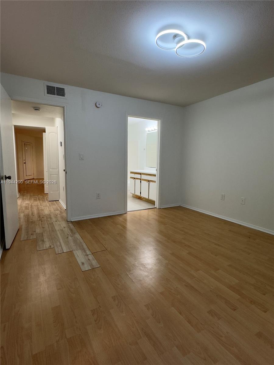 2341 NW 33rd St #405 Oakland Park, FL 33309