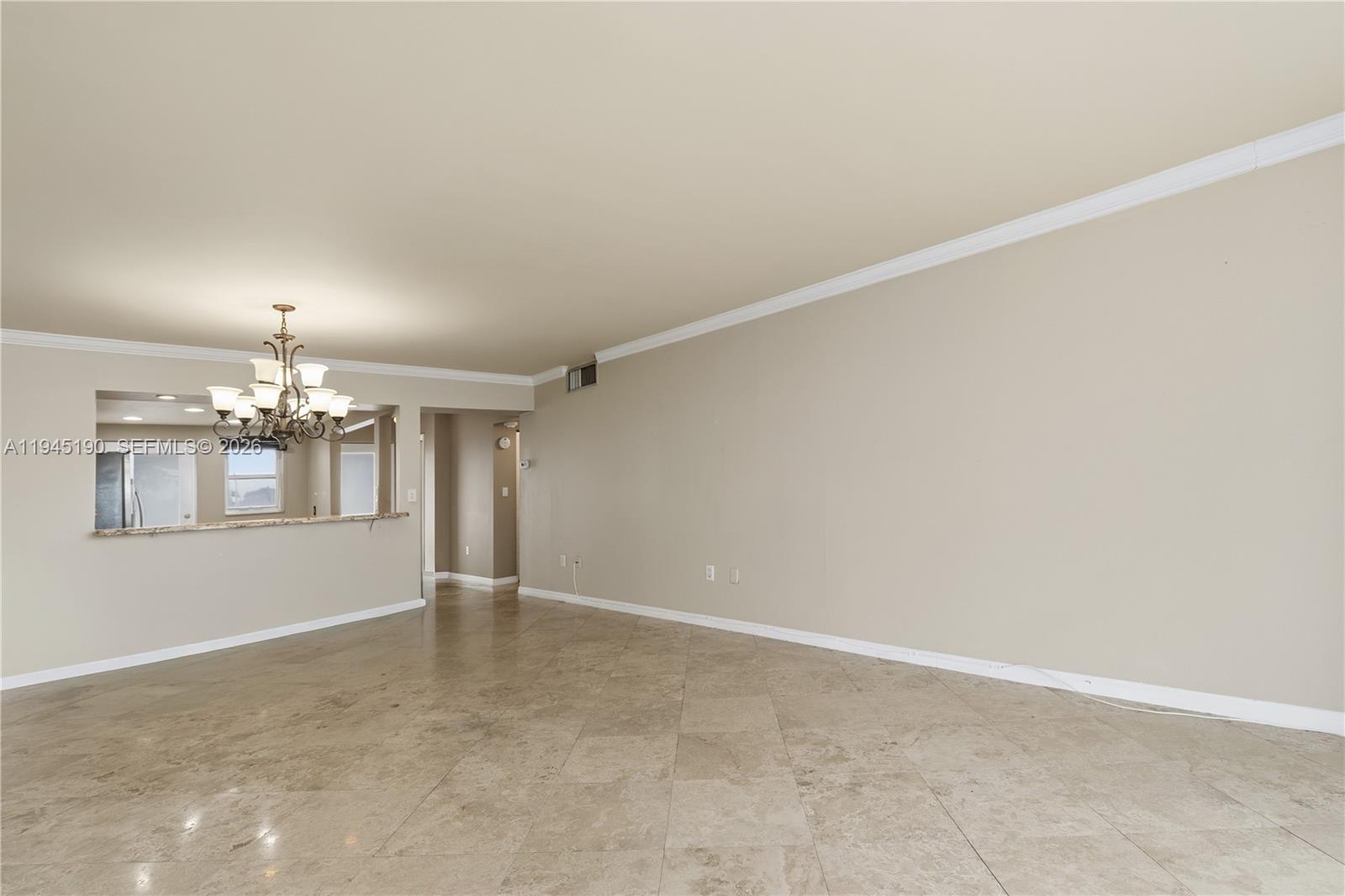 1075 NE Miami Gdns Dr #306 Miami, FL 33179